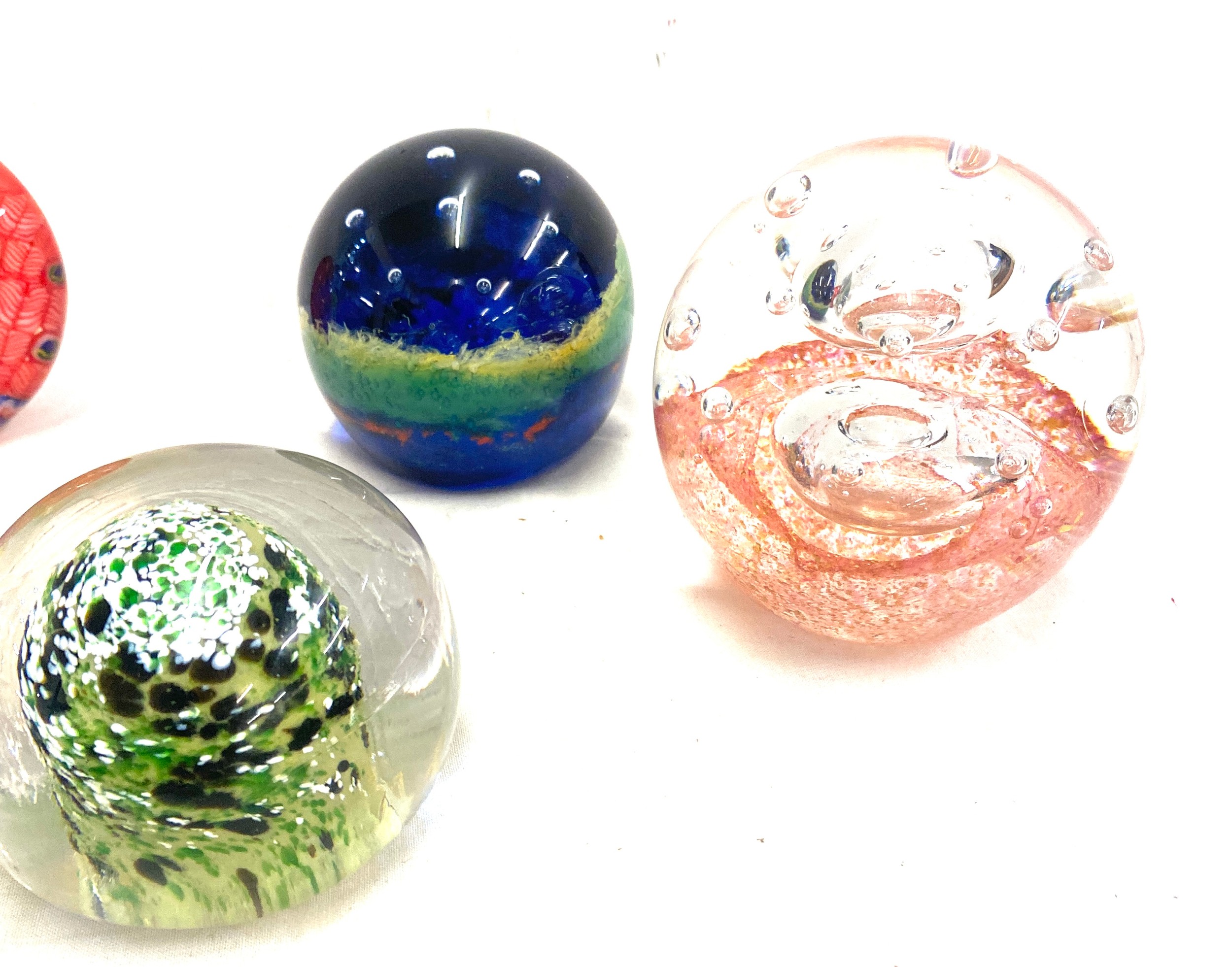 Selection of glass paperweights - Bild 2 aus 3