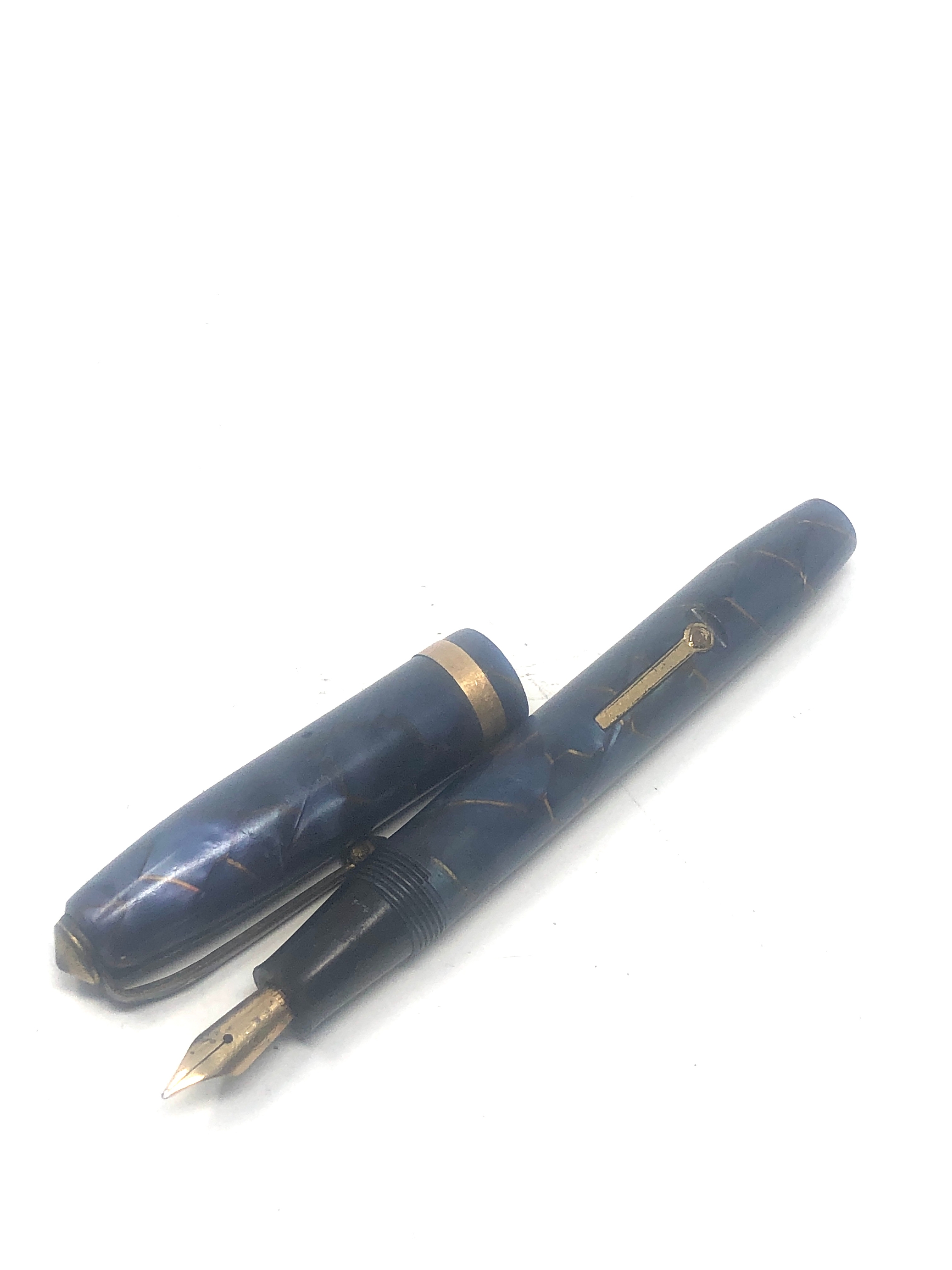 Vintage Conway Stewart 84 Fountain Pen - blue gold vein 14ct Gold nib - Image 2 of 3