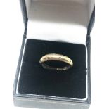 9ct gold diamond set ring (1.8g)