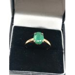 9ct gold emerald ring weight 1.9g