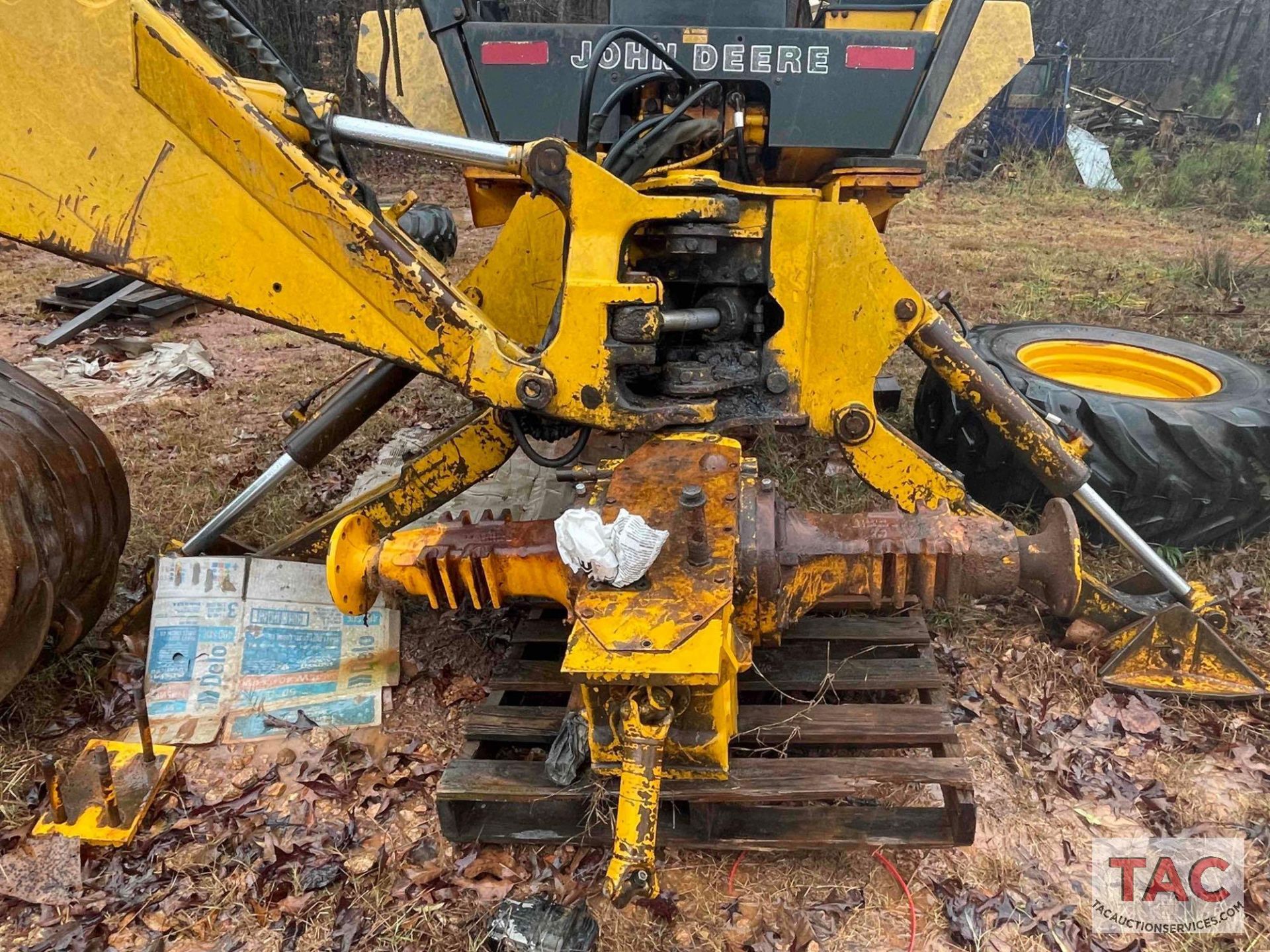 John Deere 310C Backhoe - Image 24 of 33