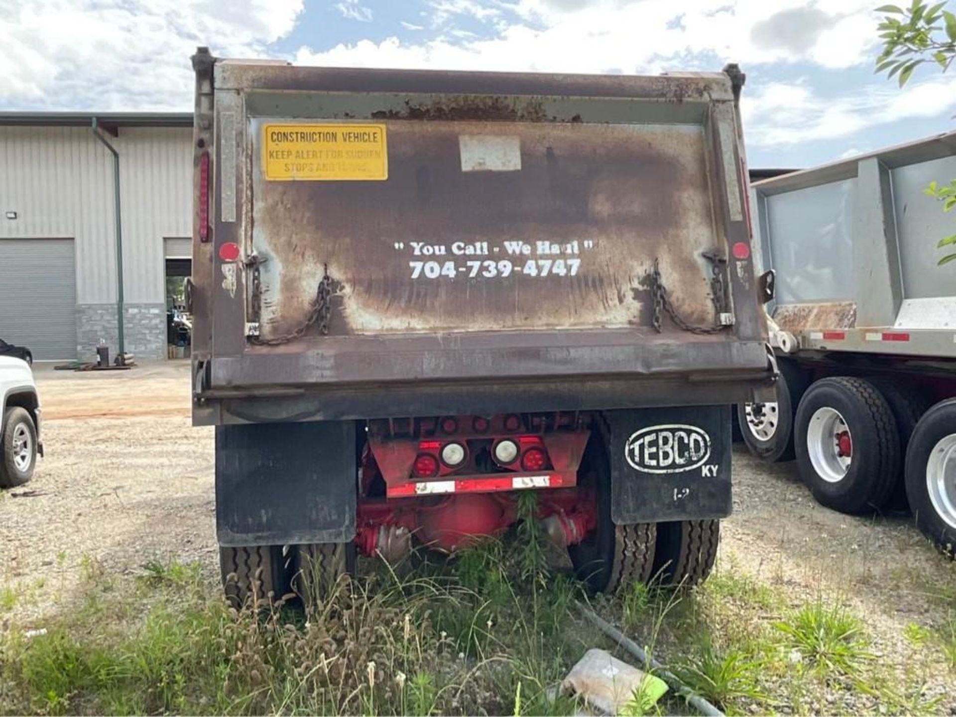 2018 Peterbilt 567 Tri Axle Dump Truck - Image 7 of 49