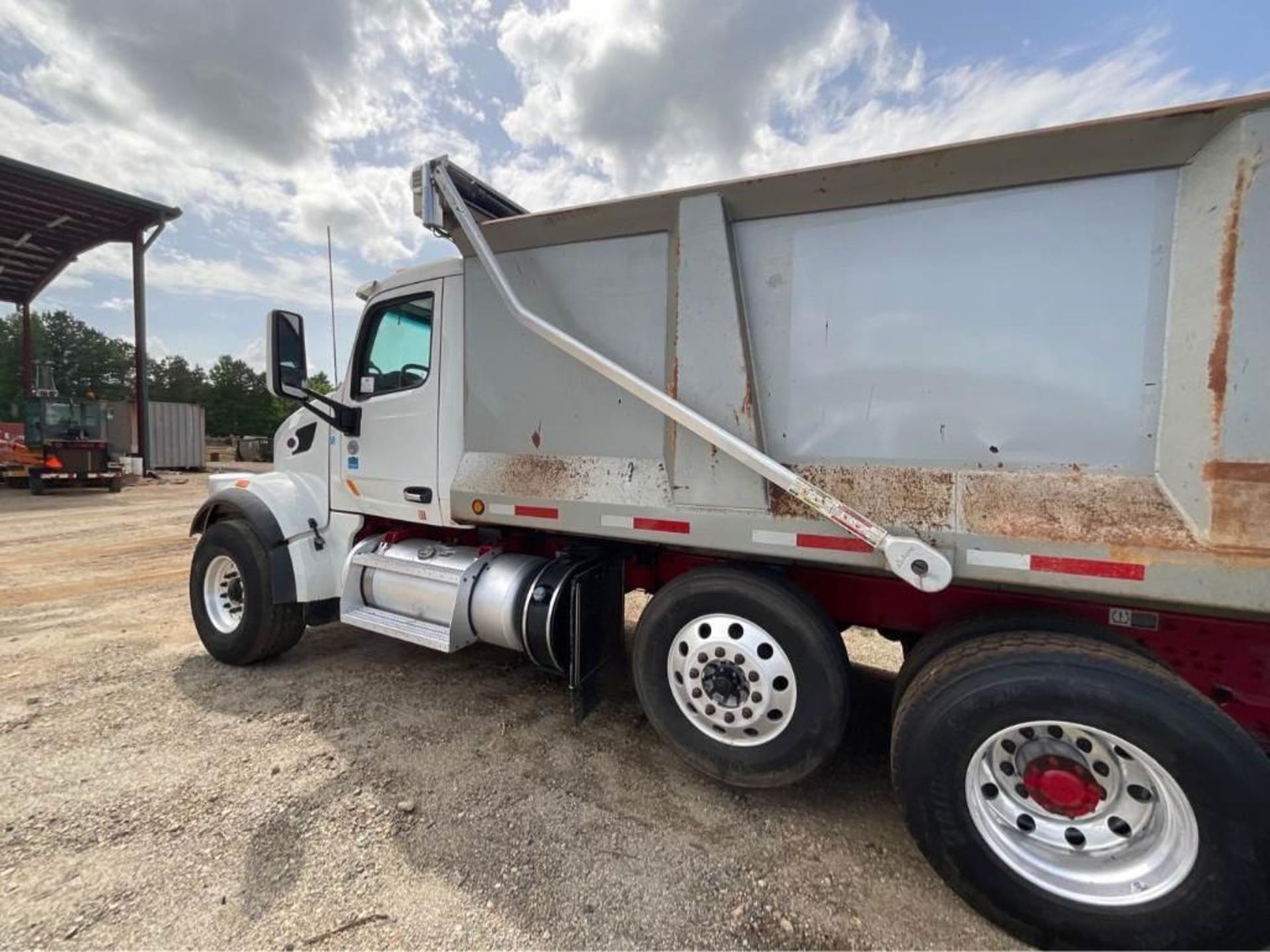 2018 Peterbilt 567 Tri Axle Dump Truck - Image 9 of 49