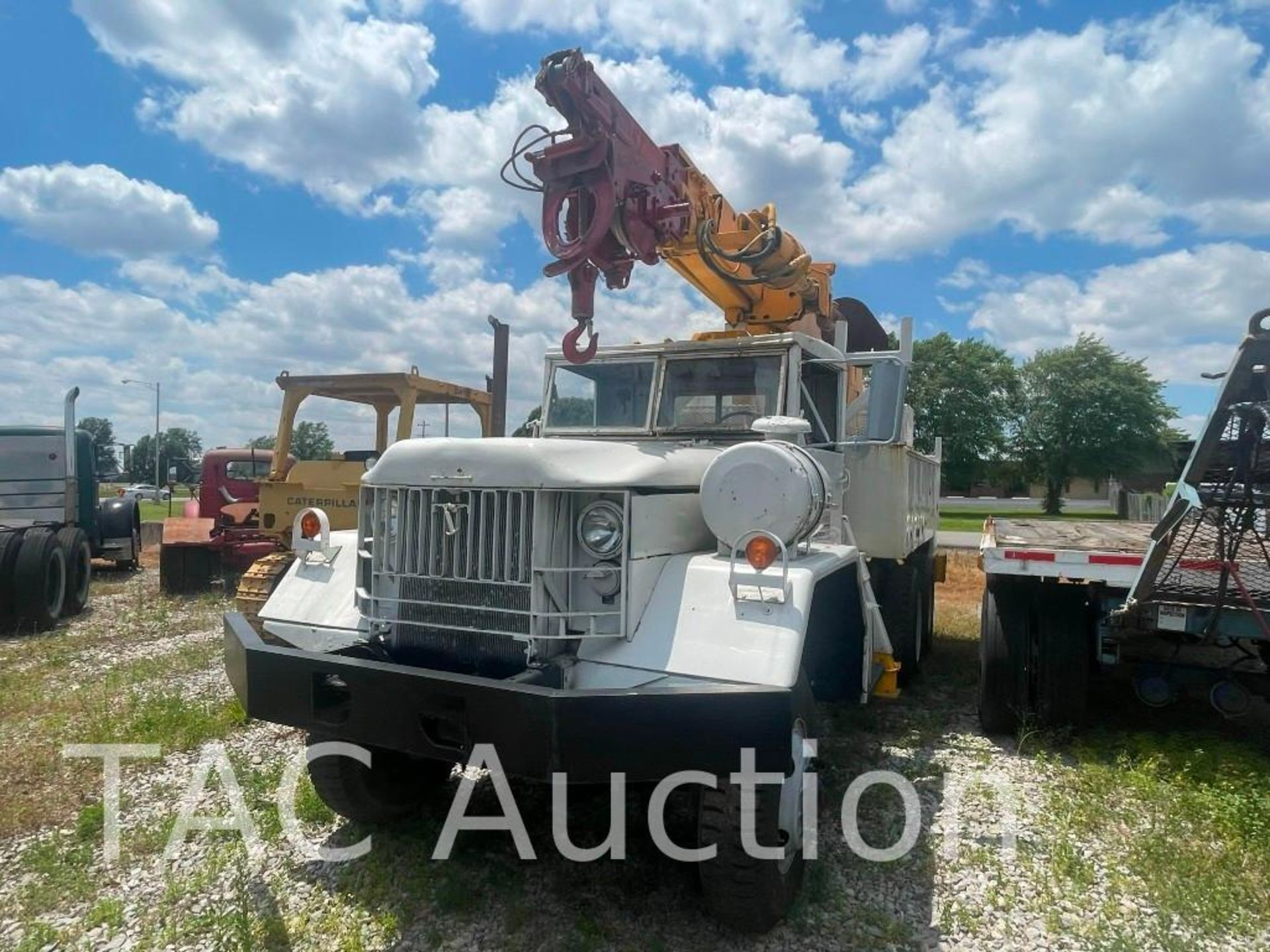 1977 General M818 6X6 36ft Digger Derrick Pole Setter Truck - Image 3 of 35