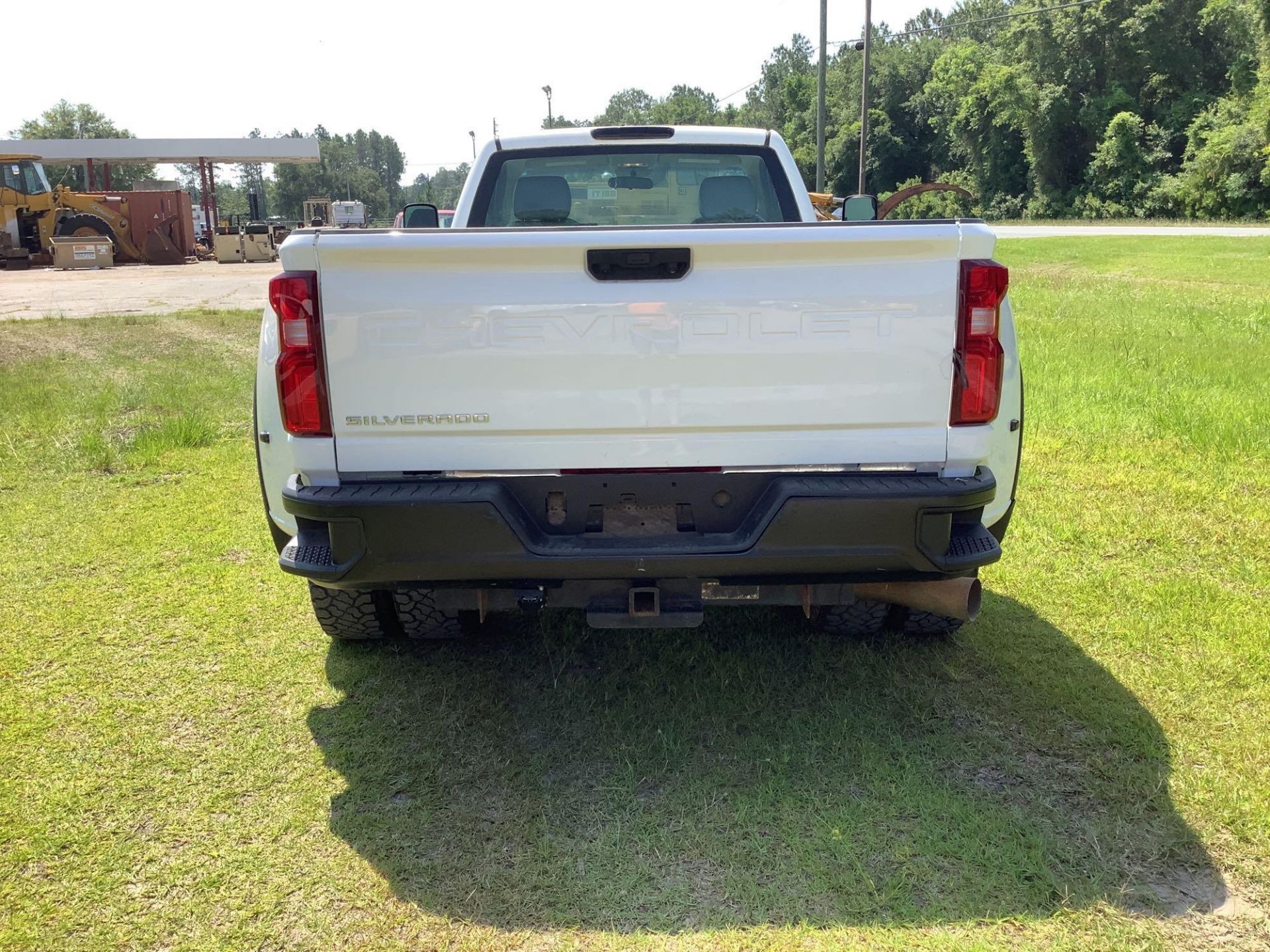 2013 GMC Sierra 3500 HD 4x4 Dually - Image 6 of 37