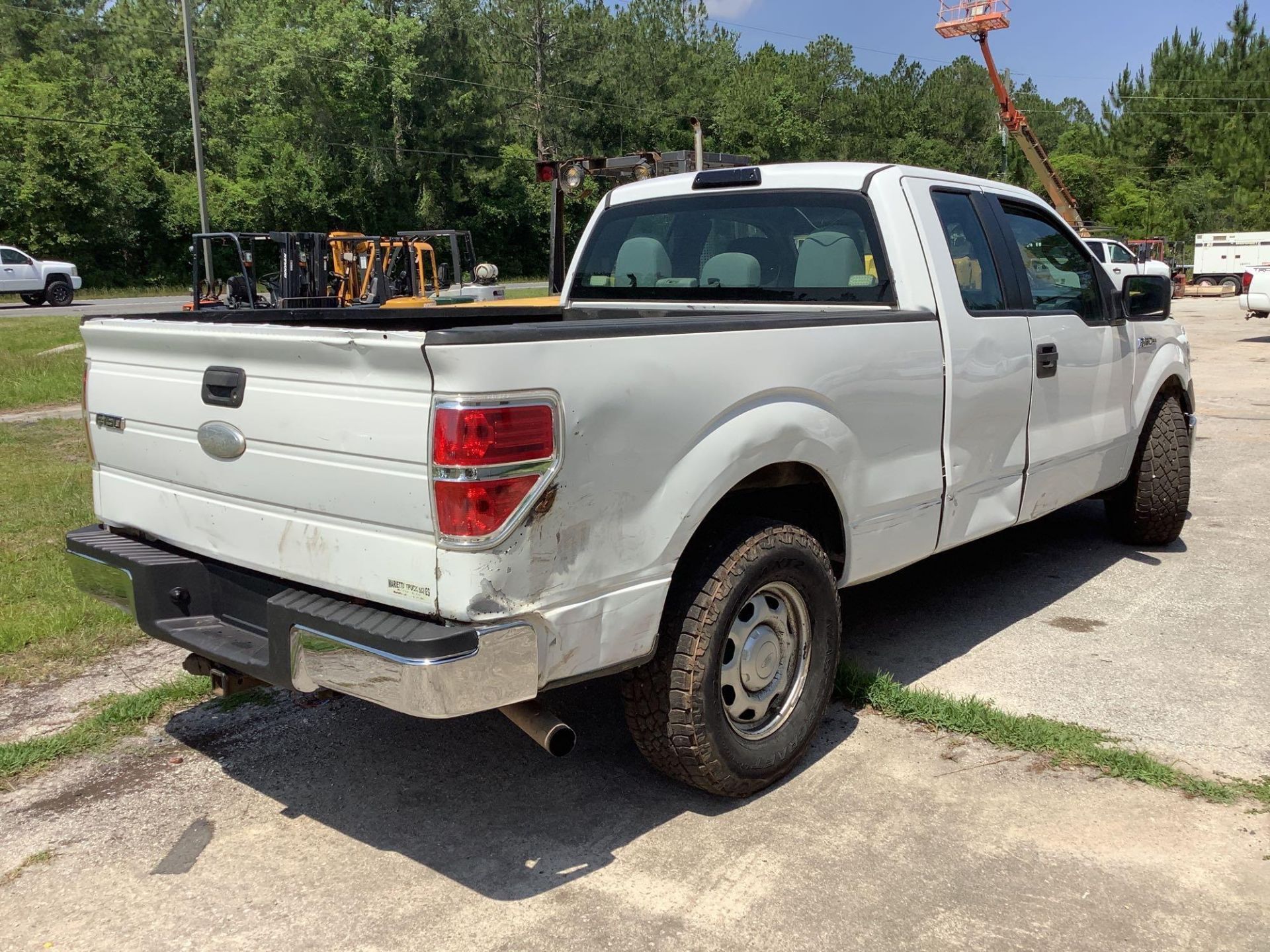 2011 Ford F-150 XL Extended Cab Truck - Image 4 of 35