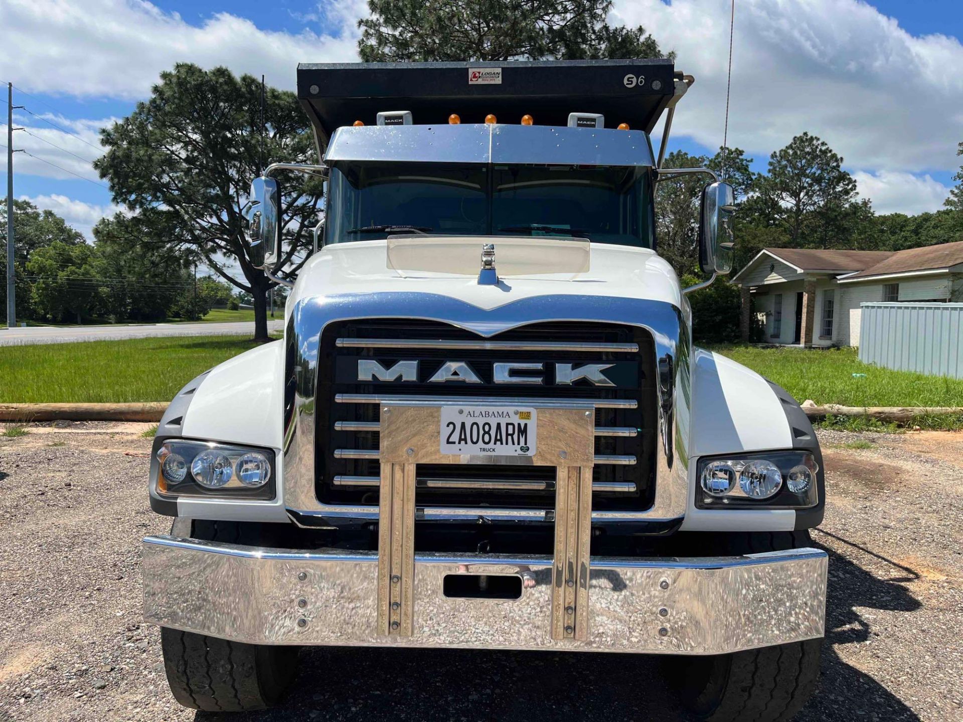 2021 Mack Granite Tri Axle Dump Truck - Image 2 of 41