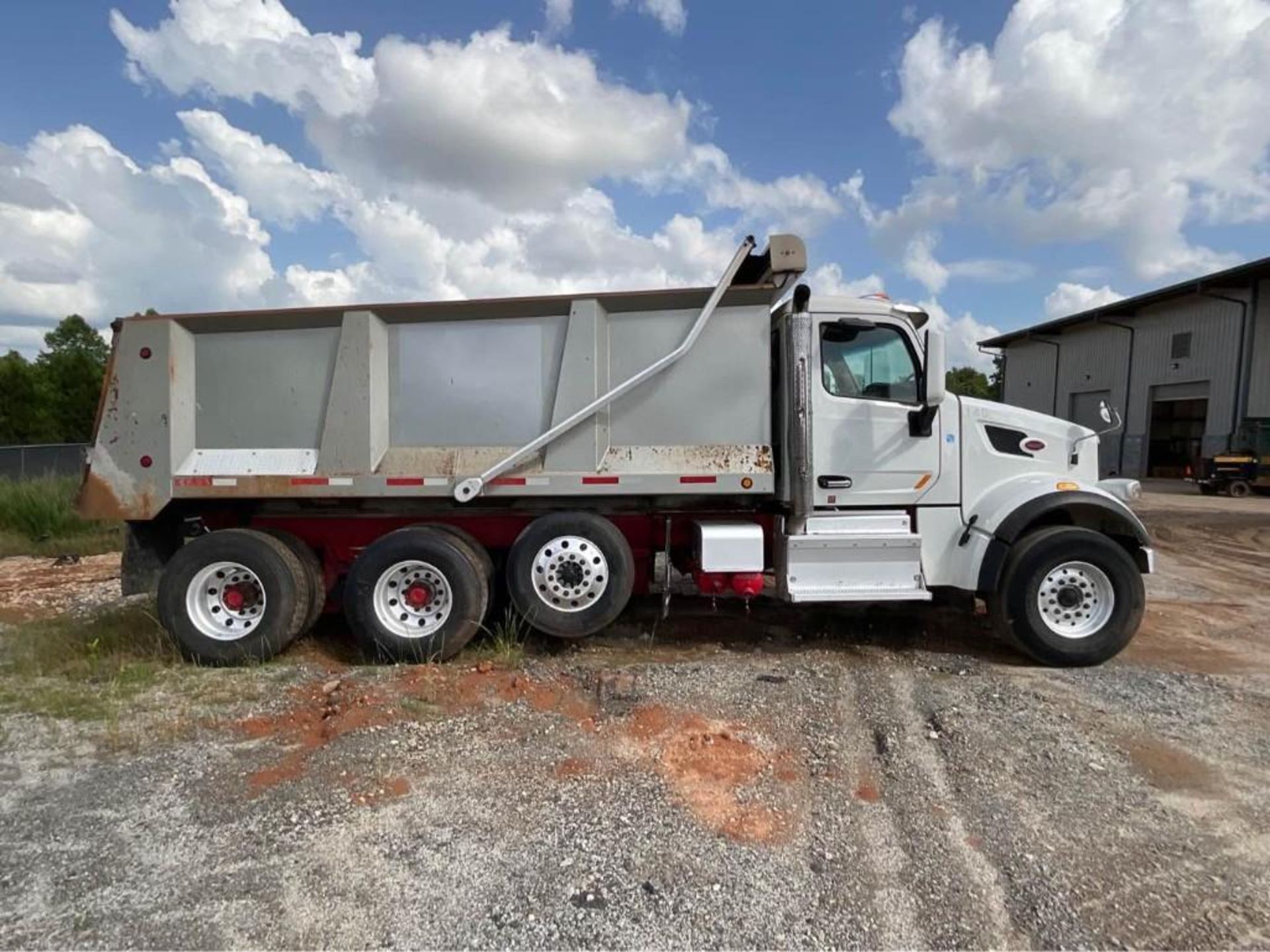 2018 Peterbilt 567 Tri Axle Dump Truck - Image 9 of 48