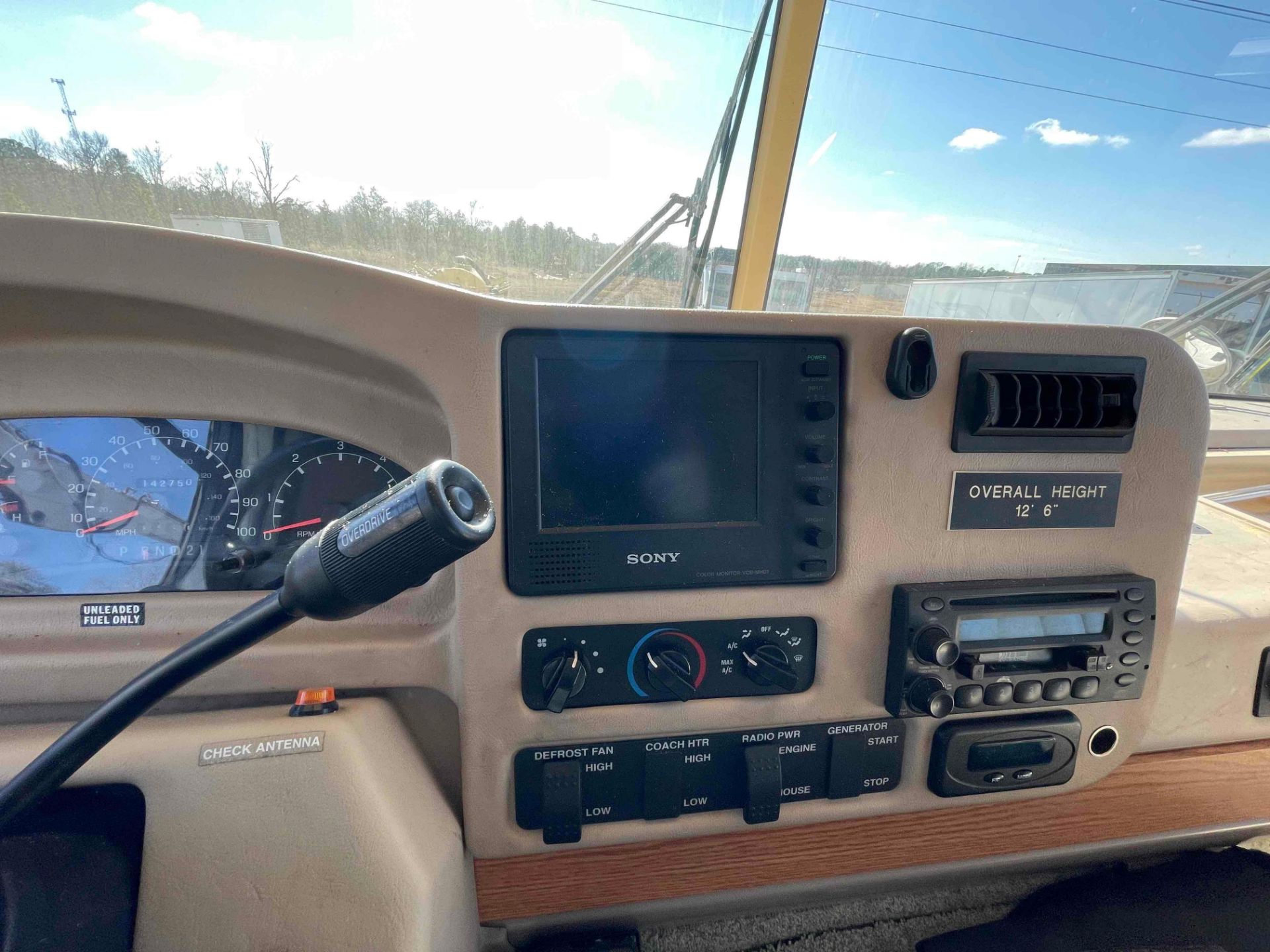 2004 Class 6 Motorhome/Mobile Office - Image 13 of 62