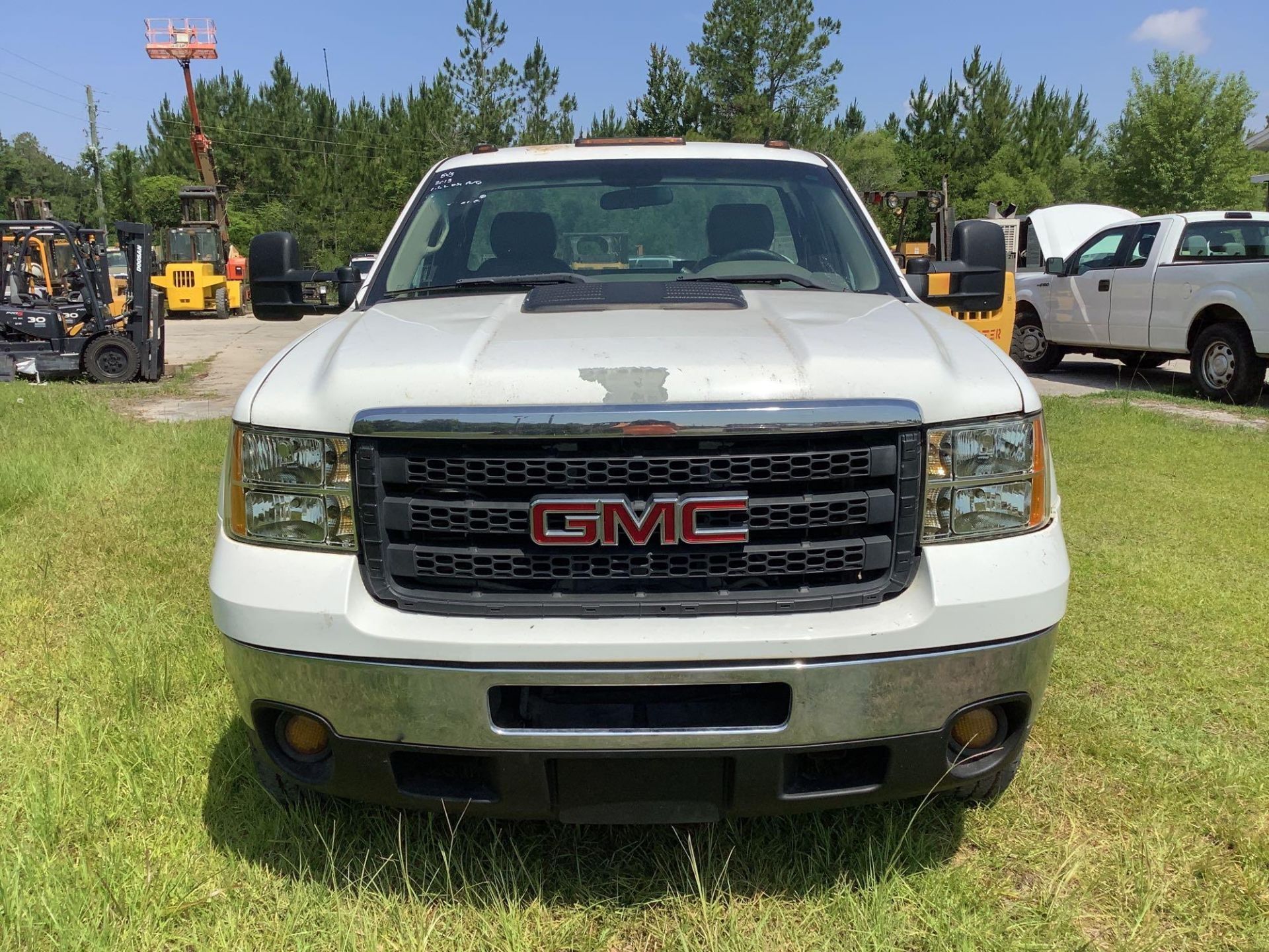 2013 GMC Sierra 3500 HD 4x4 Dually - Image 2 of 37