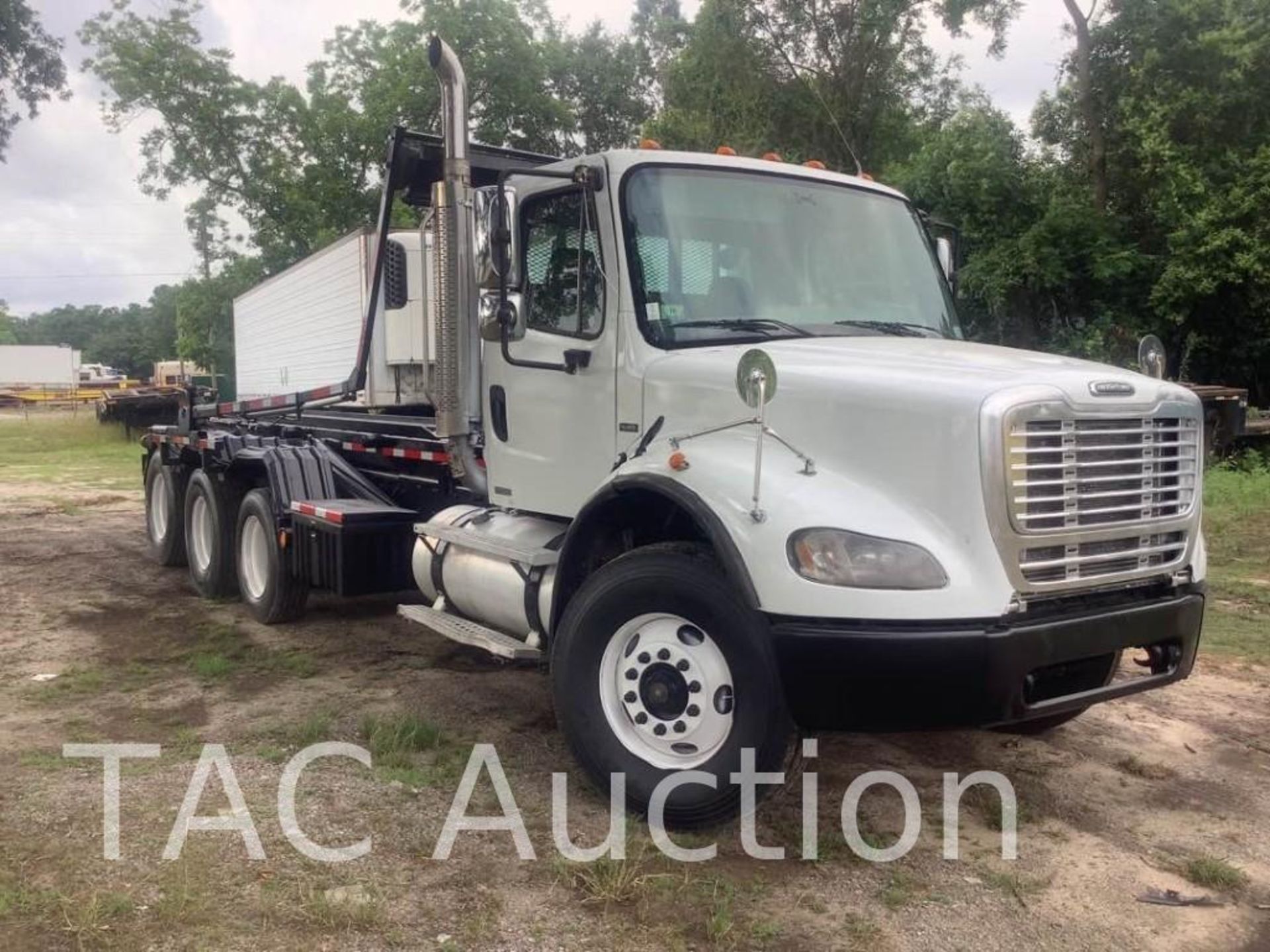 2005 Freightliner M2 Roll Off Truck - Image 3 of 79