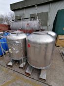 4 stainless steel Grundy tanks