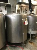 2,000 litre stainless steel mixing vessel