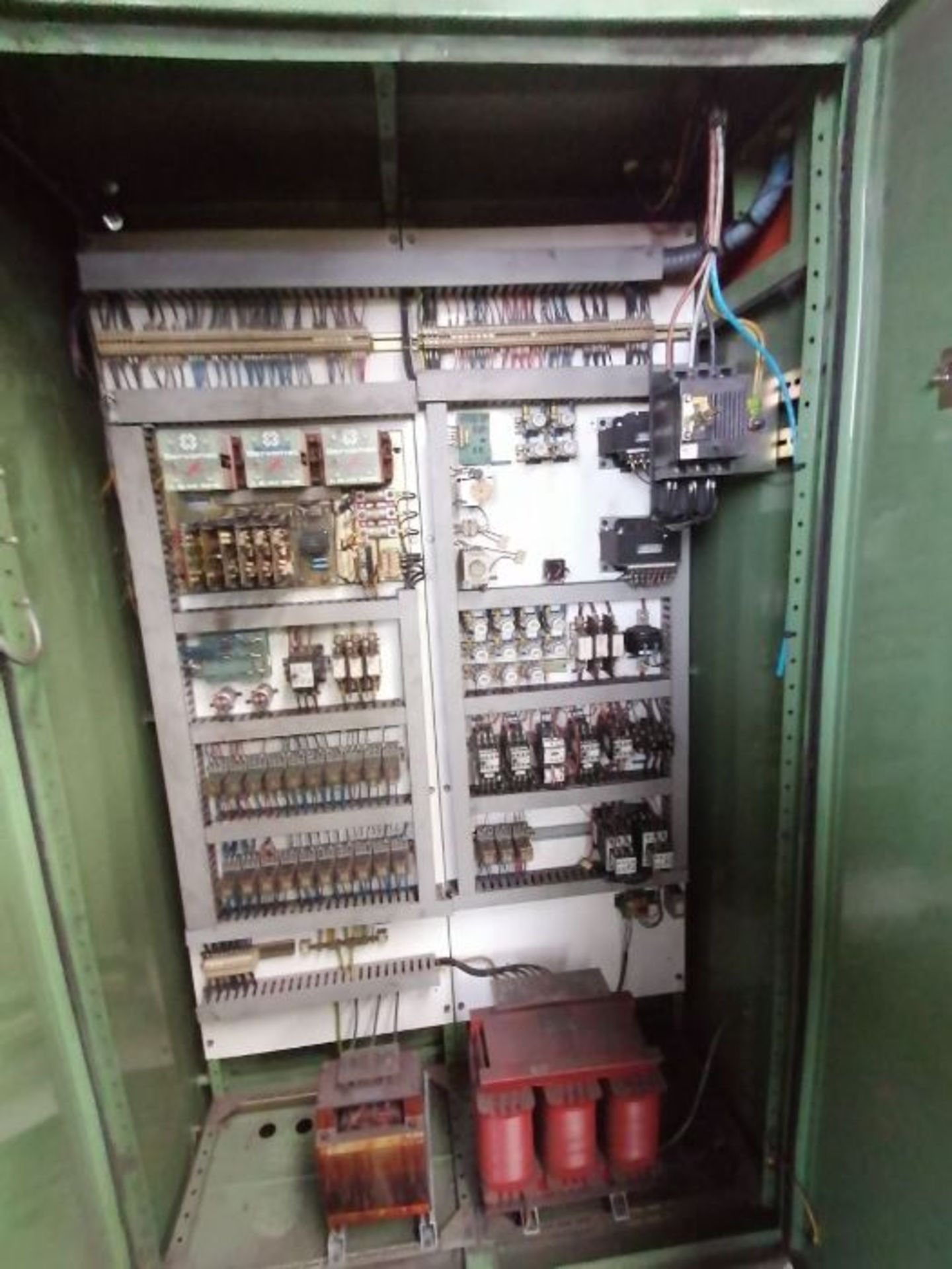 Mecof (Italy) CS8 CNC bed mill (advised 1986) - Image 13 of 15