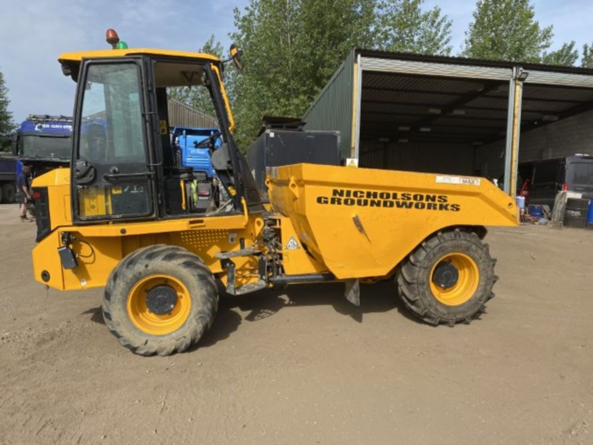 JCB 7FT Front Tip Site Dumper (2018) - Image 6 of 20