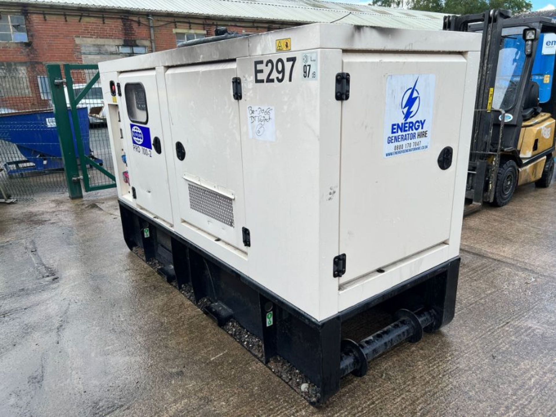 FG Wilson Pro100-2 100kva rental spec generator (2021) - Ref E297 - Image 5 of 14