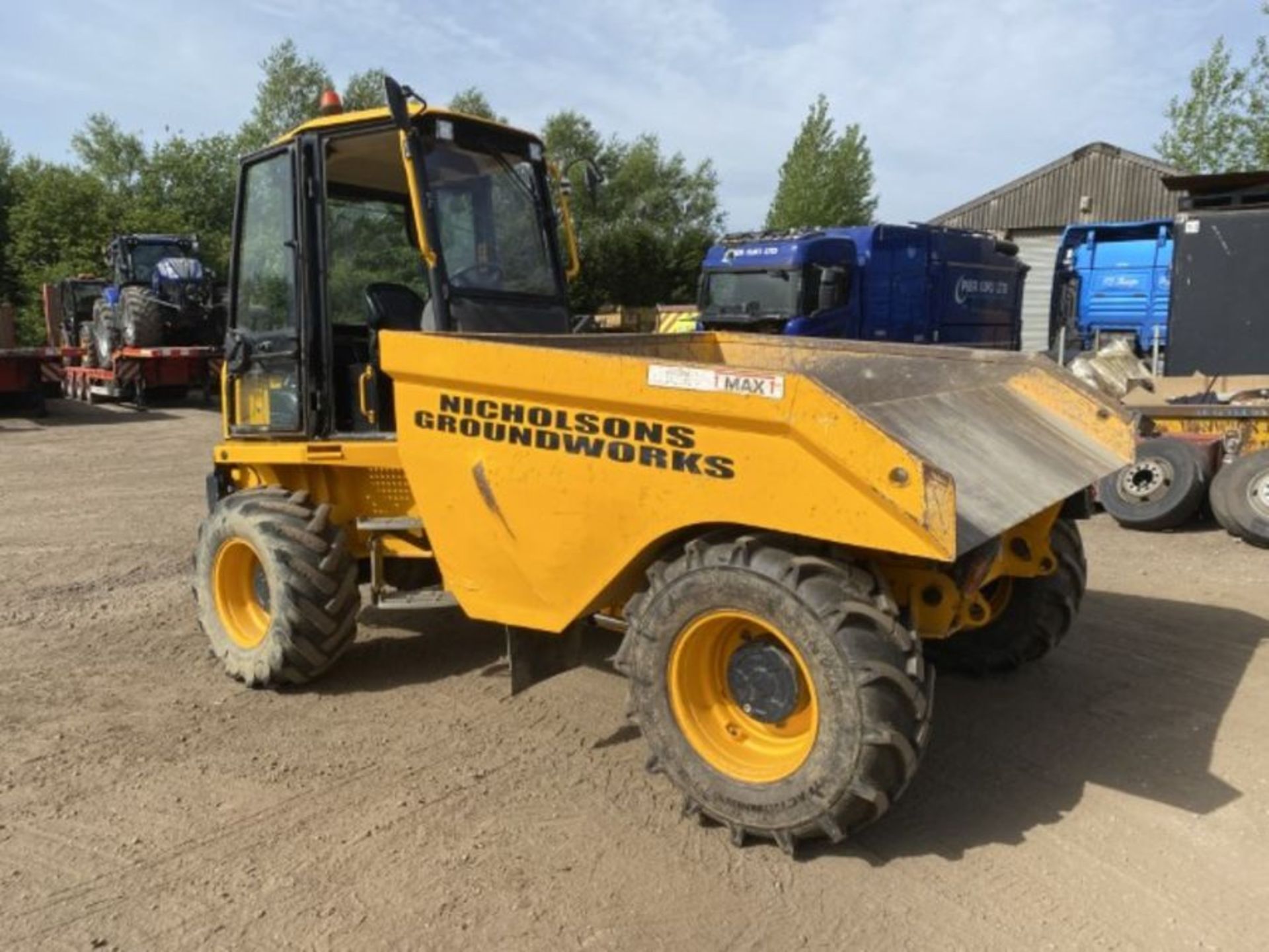 JCB 7FT Front Tip Site Dumper (2018) - Image 5 of 20