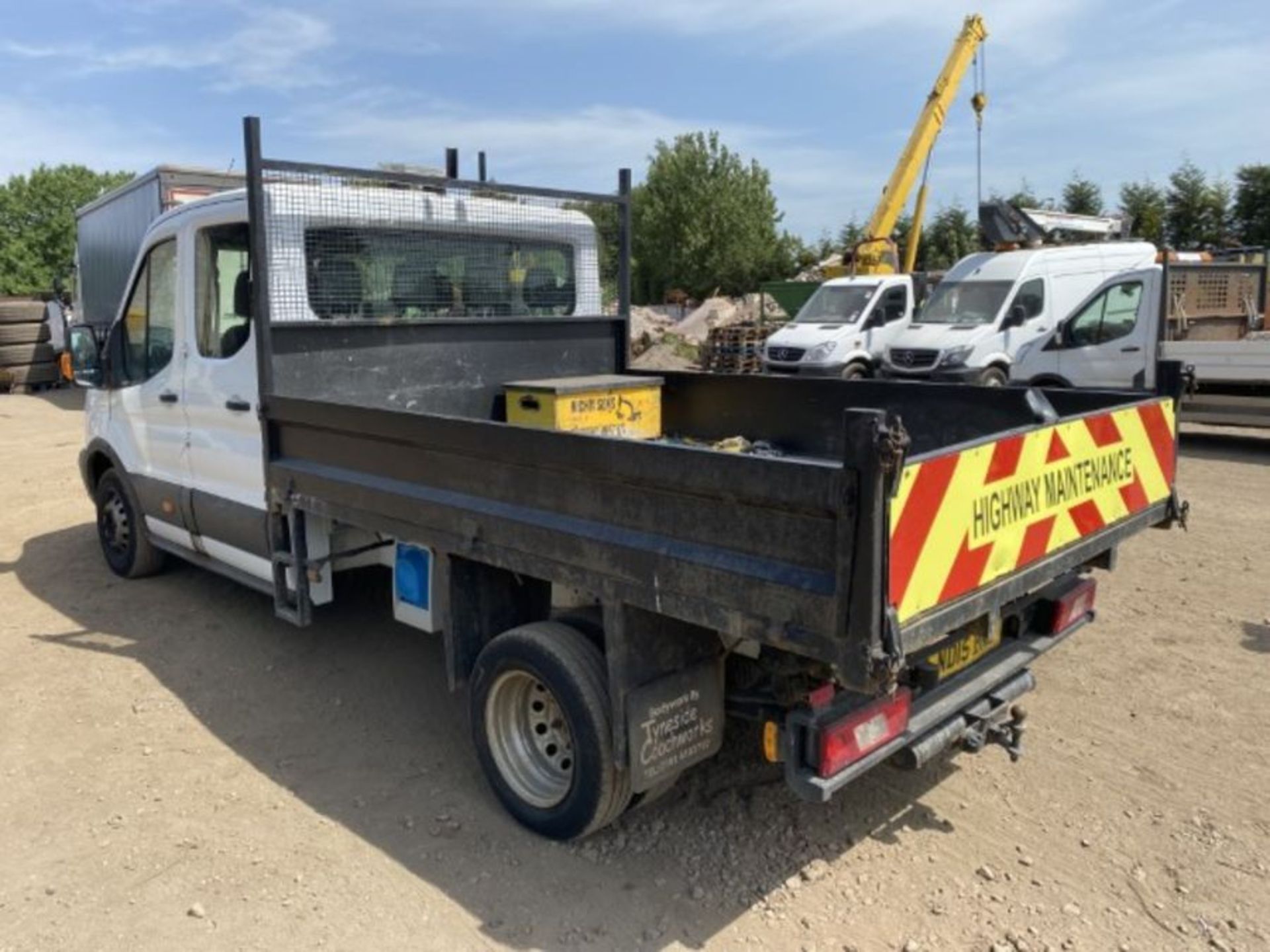 Ford Transit 350 2.2 L3 Diesel 125ps Crewcab Tipper ("15") - Image 7 of 15