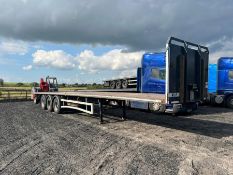SDC 13.7m tri axle trailer (2013) with Manitou TMT25S truck mounted forklift truck (2017)