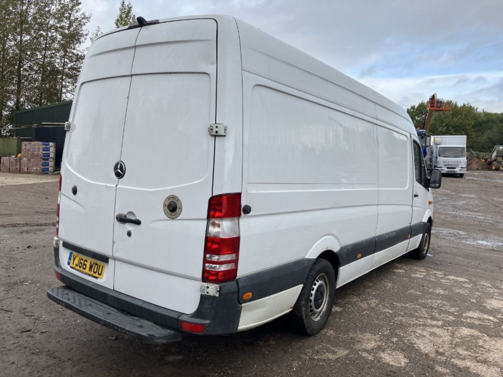 Mercedes Sprinter 311CDI LWB Panel Van (YJ66 WOU) - Image 10 of 15