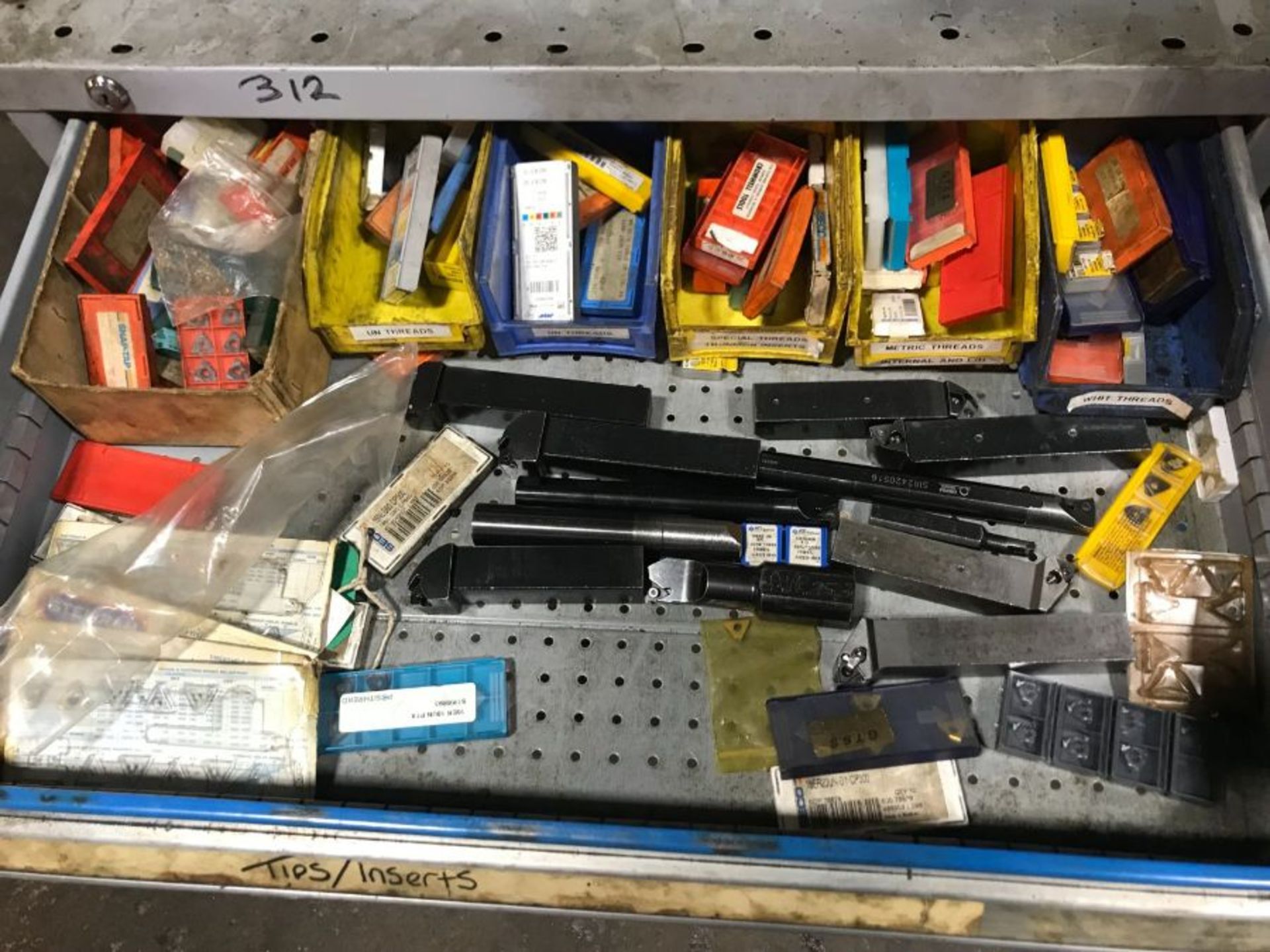 Tool cabinet and turning contents - Image 2 of 7