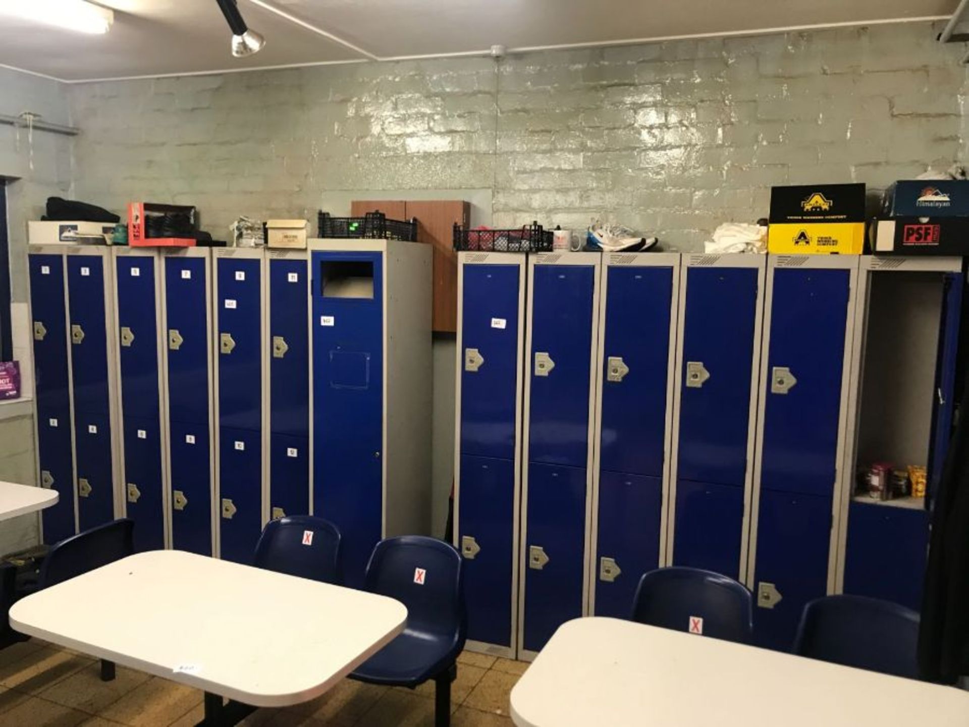 Assorted lockers