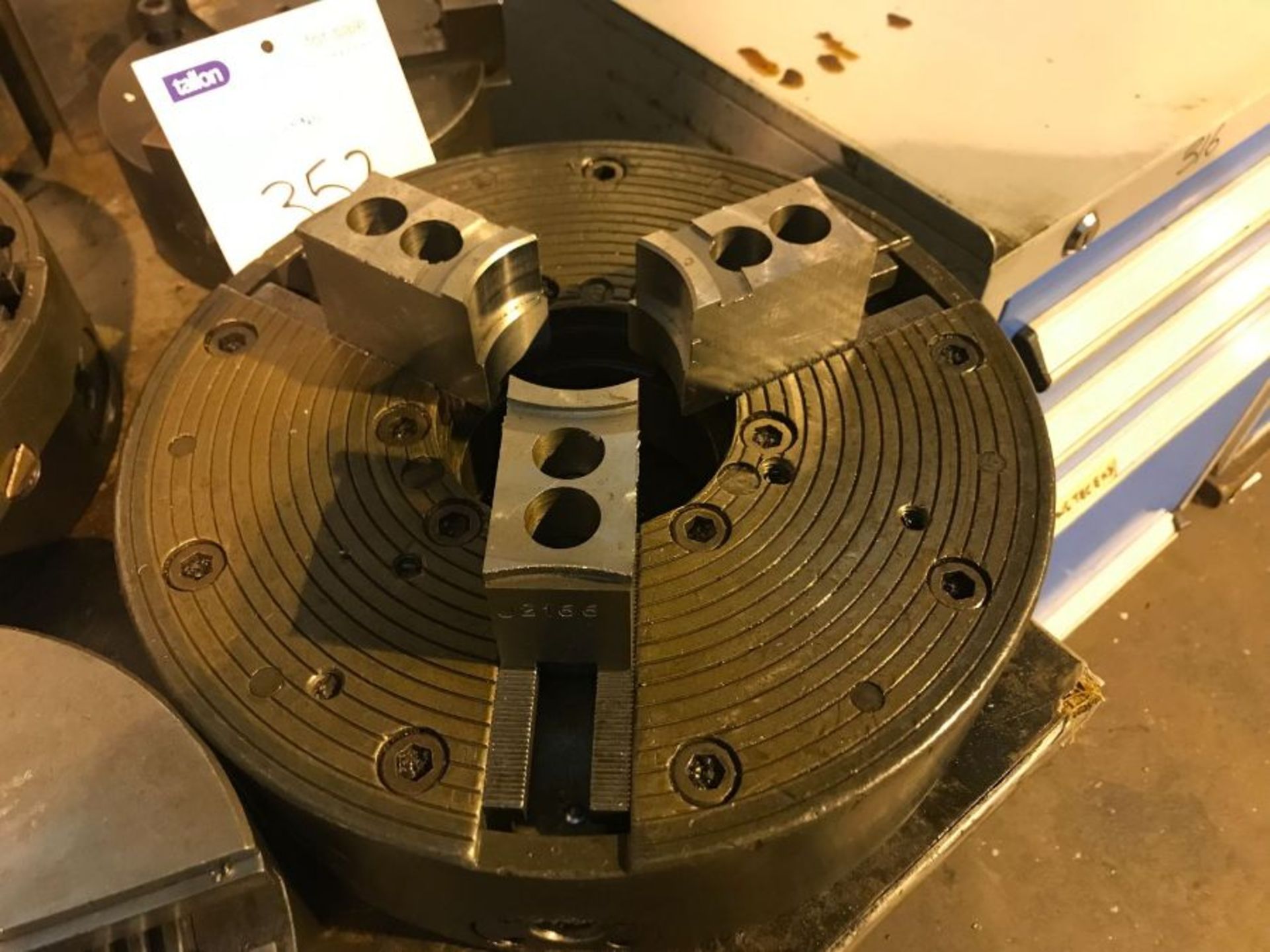 3-jaw chuck - Image 2 of 2
