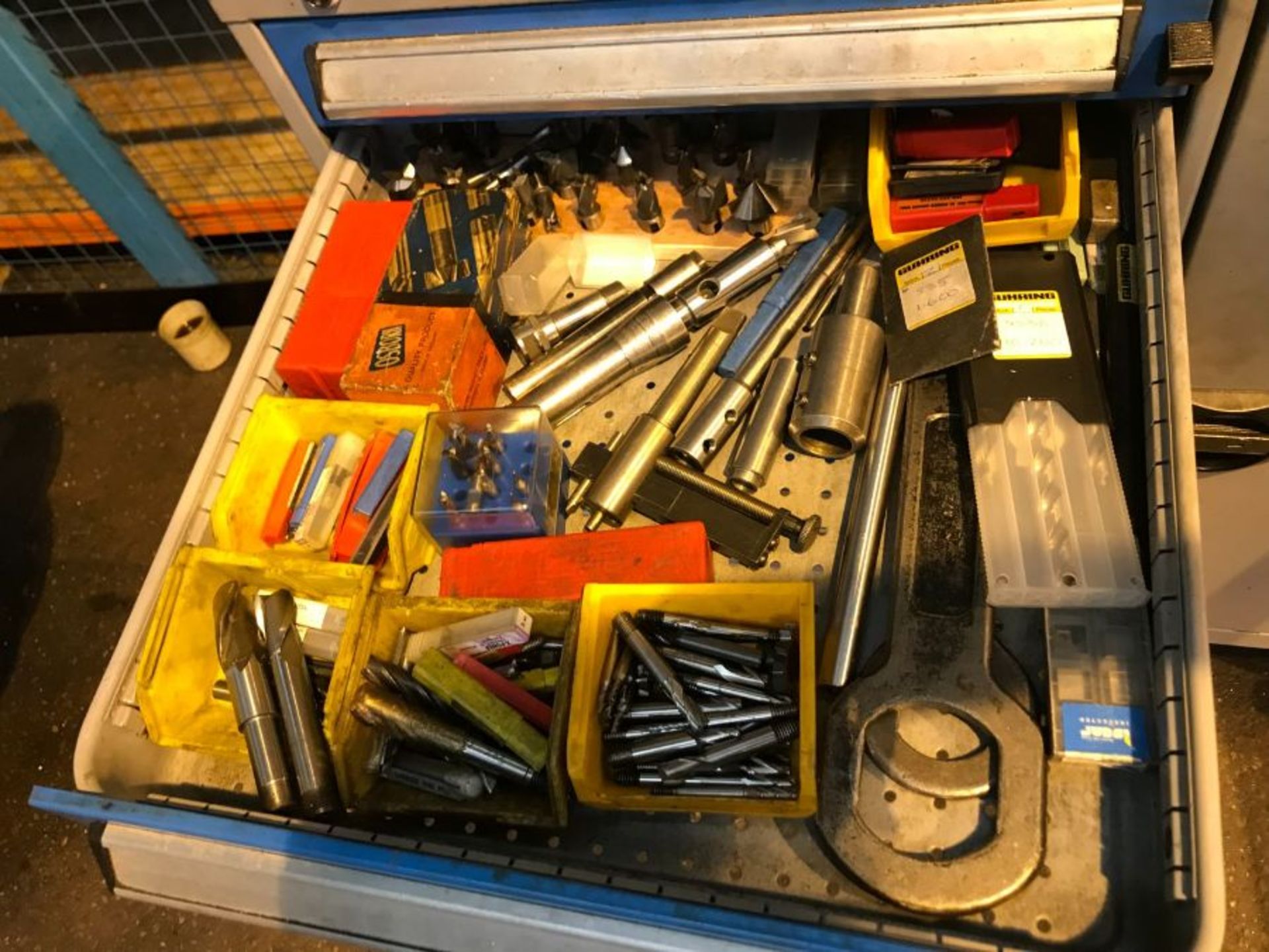 Bott Compact mobile tool cabinet and contents - Image 3 of 8