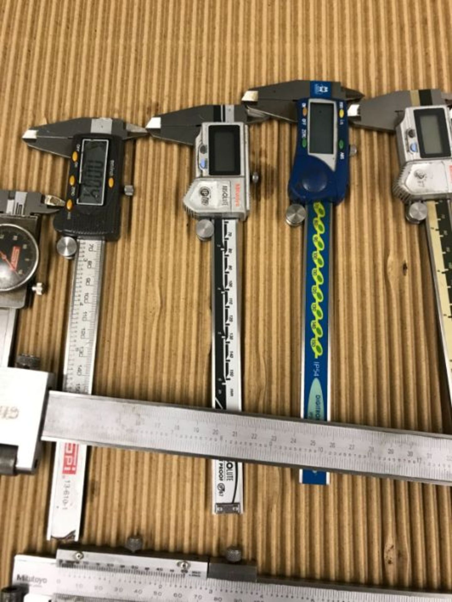 17 assorted calipers - Image 3 of 3