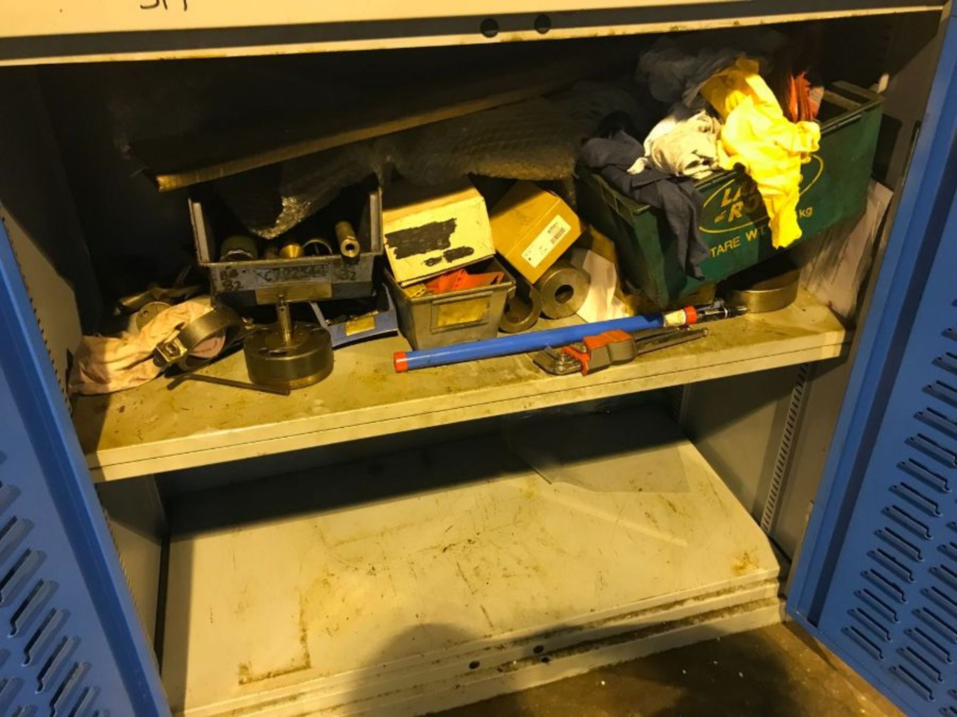 Tool cabinet and contents - Image 2 of 2