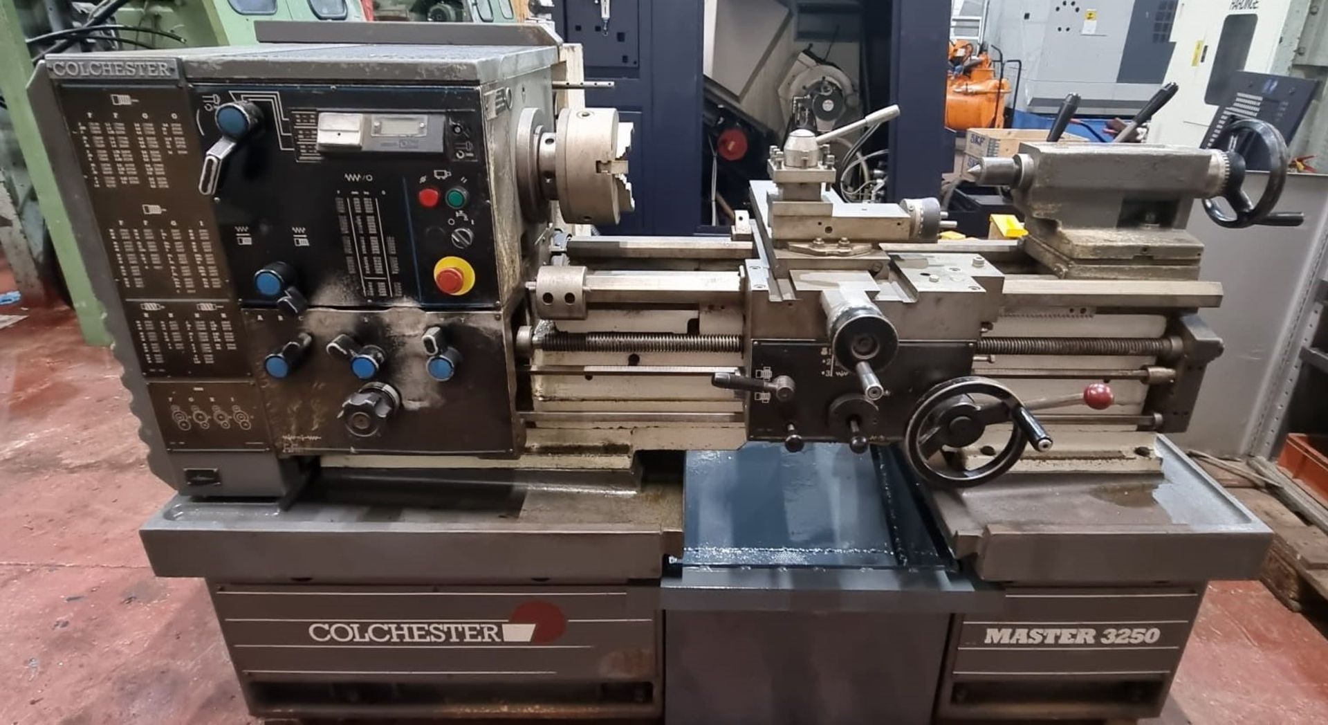 Colchester Master VS3250 Gap Bed Lathe - Image 6 of 12