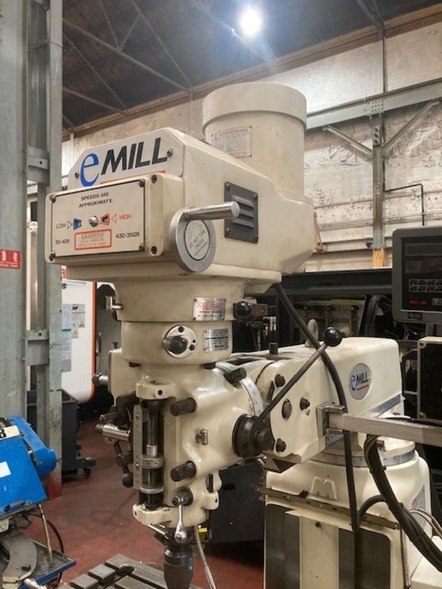 XYZ E Mill Turret Milling Machine - Image 4 of 8
