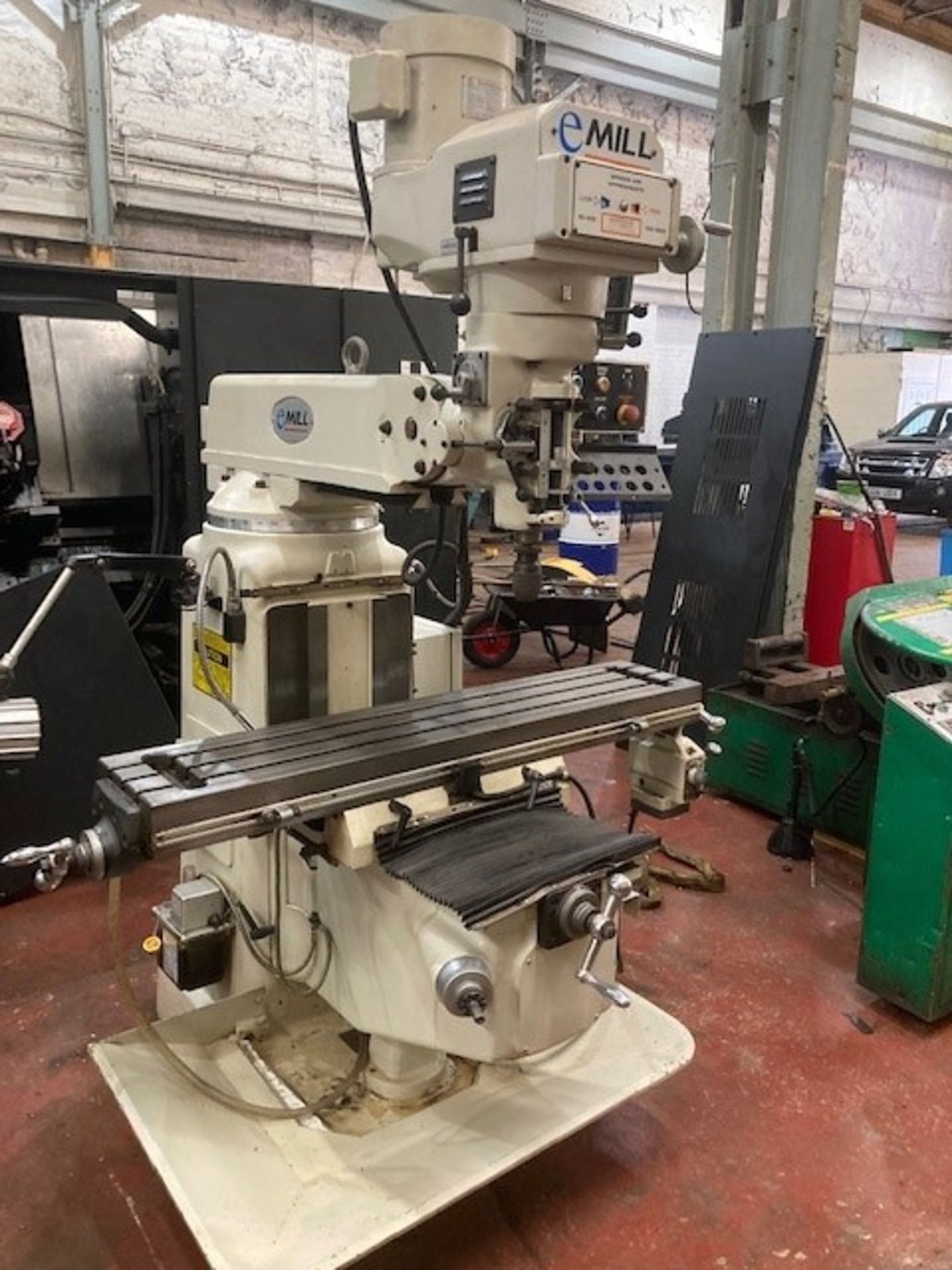 XYZ E Mill Turret Milling Machine