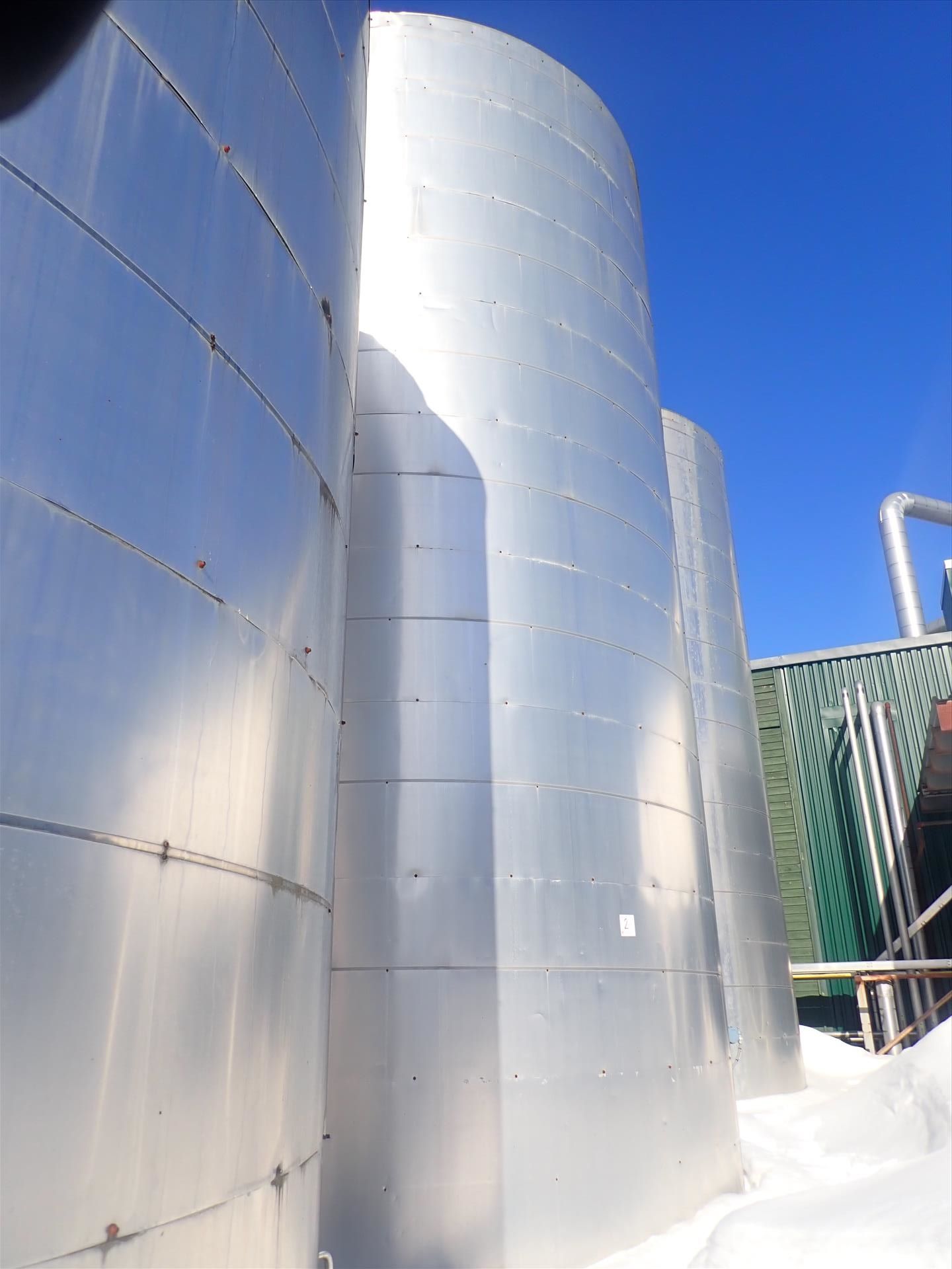 Stainless Steel Tank, approx. 25000 gal.15 feet dia. x 30 feet high - Image 2 of 4