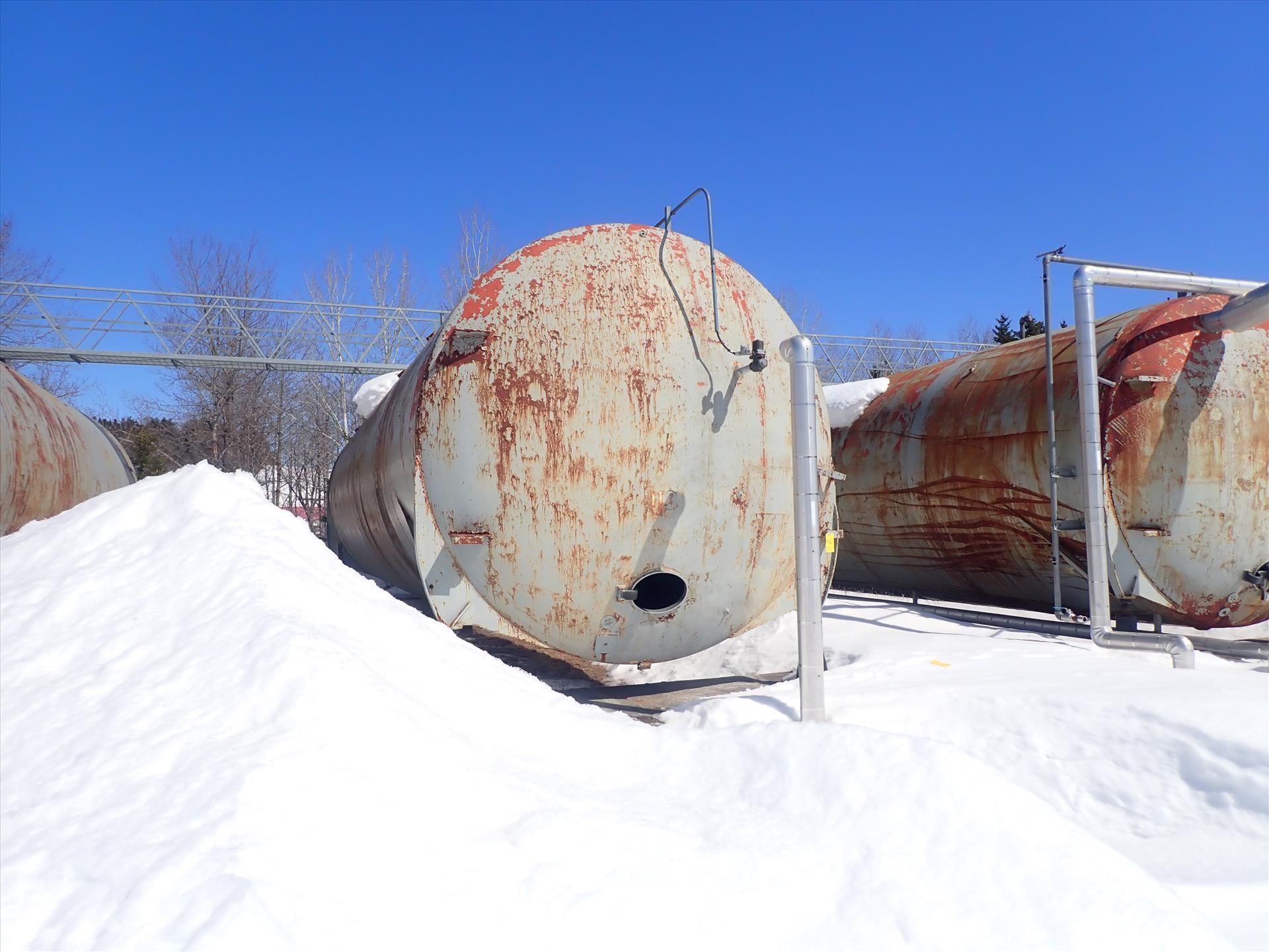 Horizontal Fuel Tank, approx. 30,000 gal. - Image 2 of 3