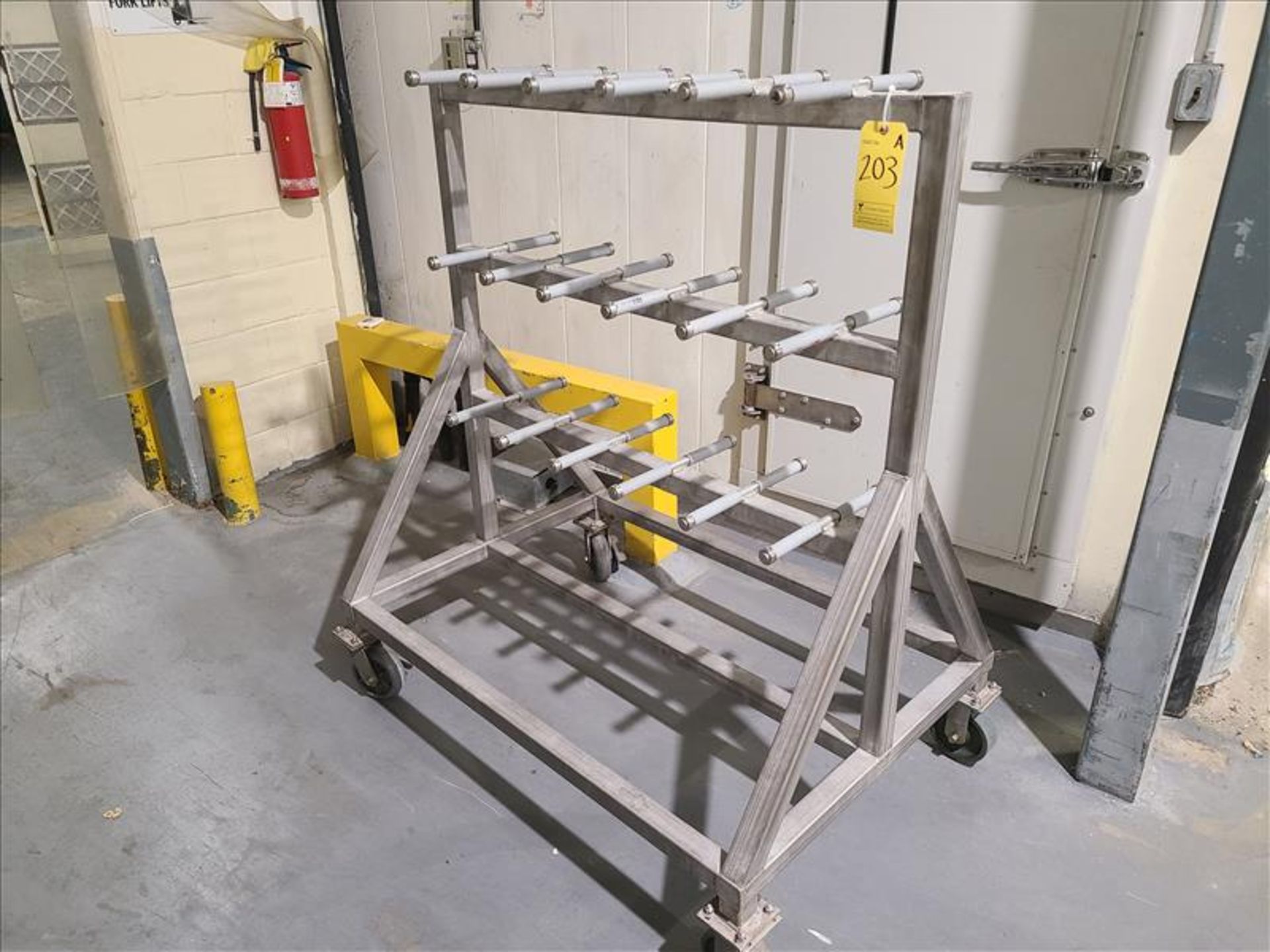 Mobile Metal Rack