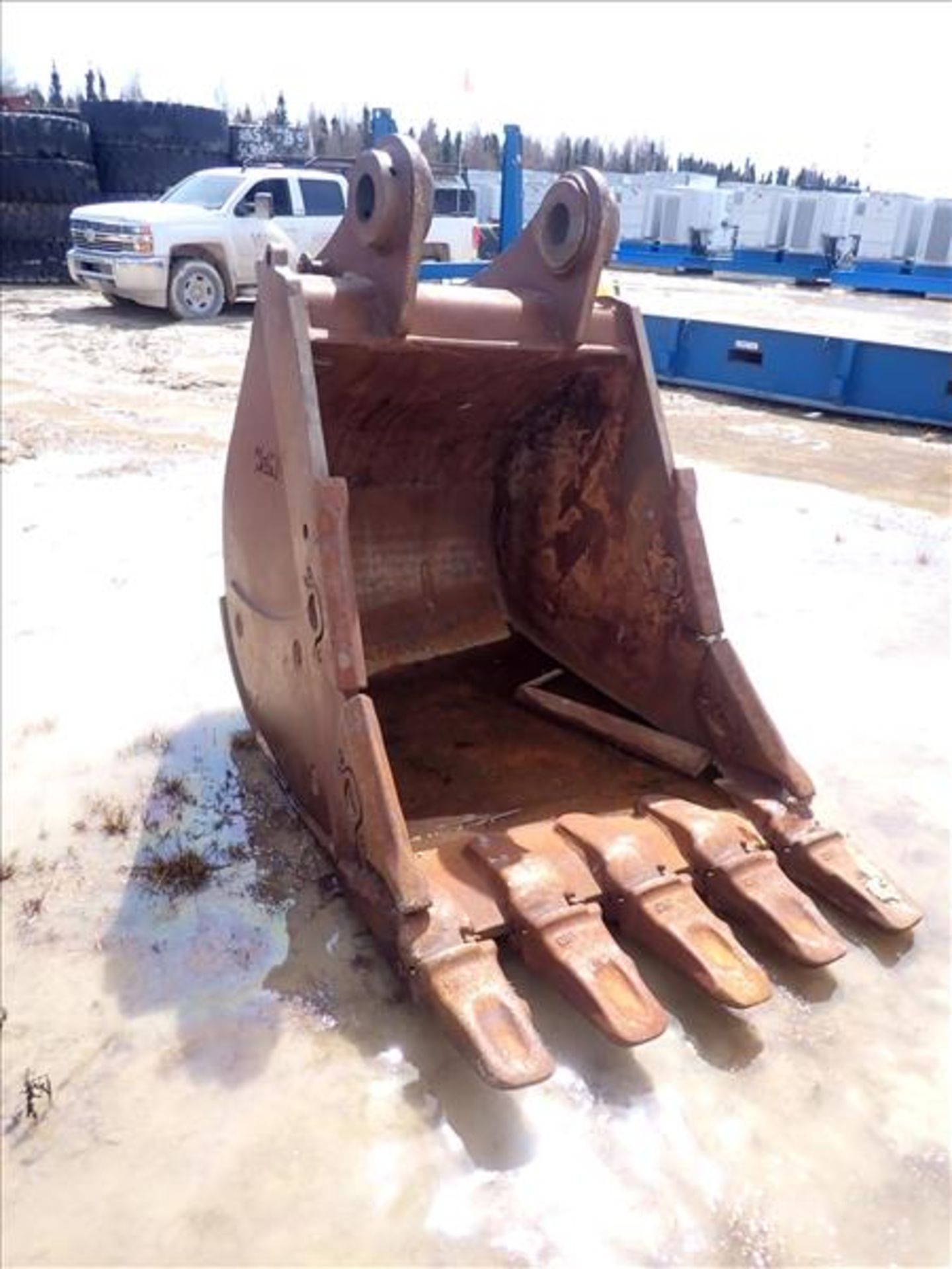 WBM Excavator Shovel, 41 in. (Tag No. 4958) [Sea Container N/A] {Location Hallnor} - Image 2 of 3