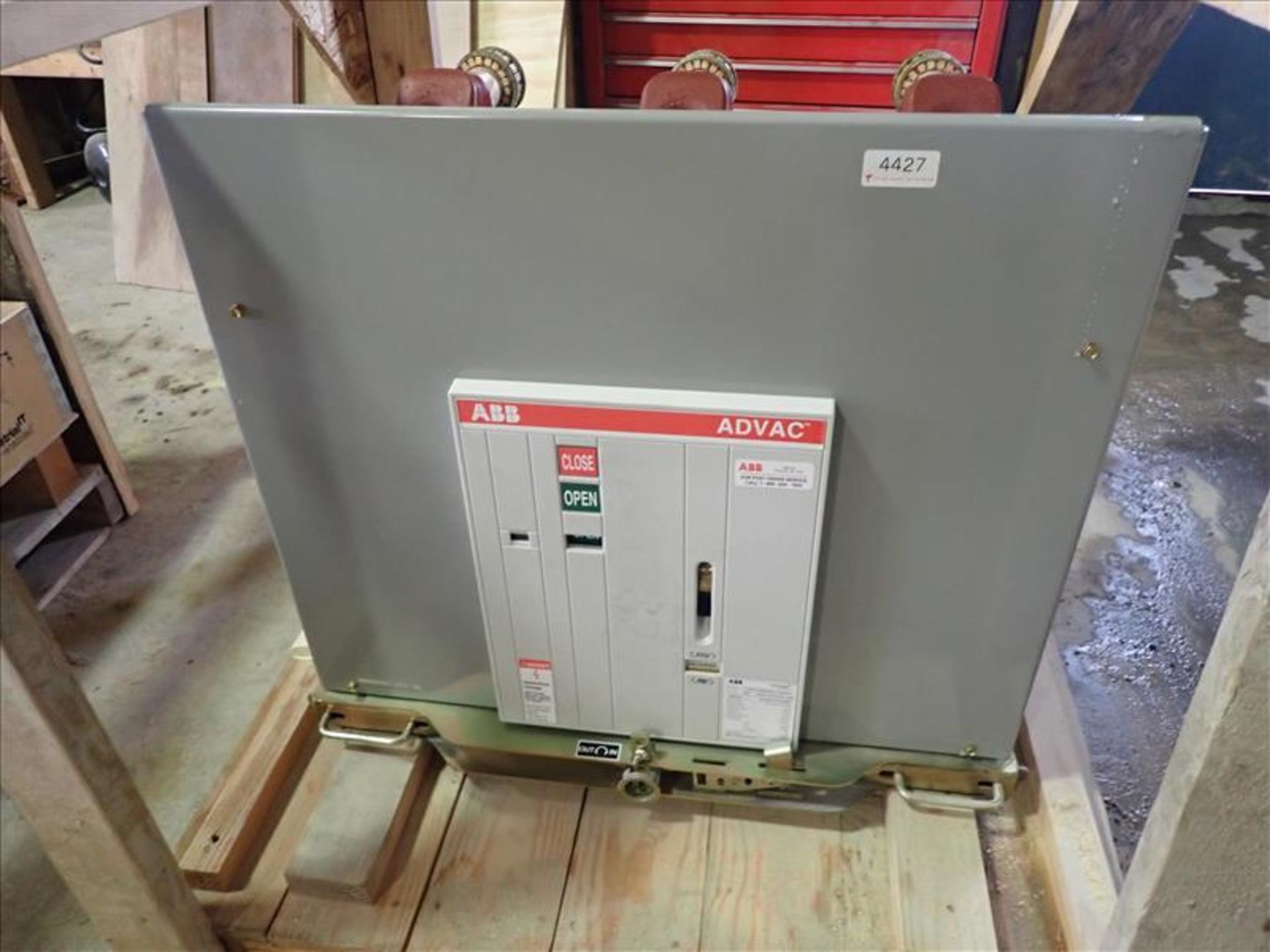 ABB ADVAC Medium Voltage Vacuum Circuit Breaker, mod. AA3G2777XX0000P (Tag No. 4427) [Sea