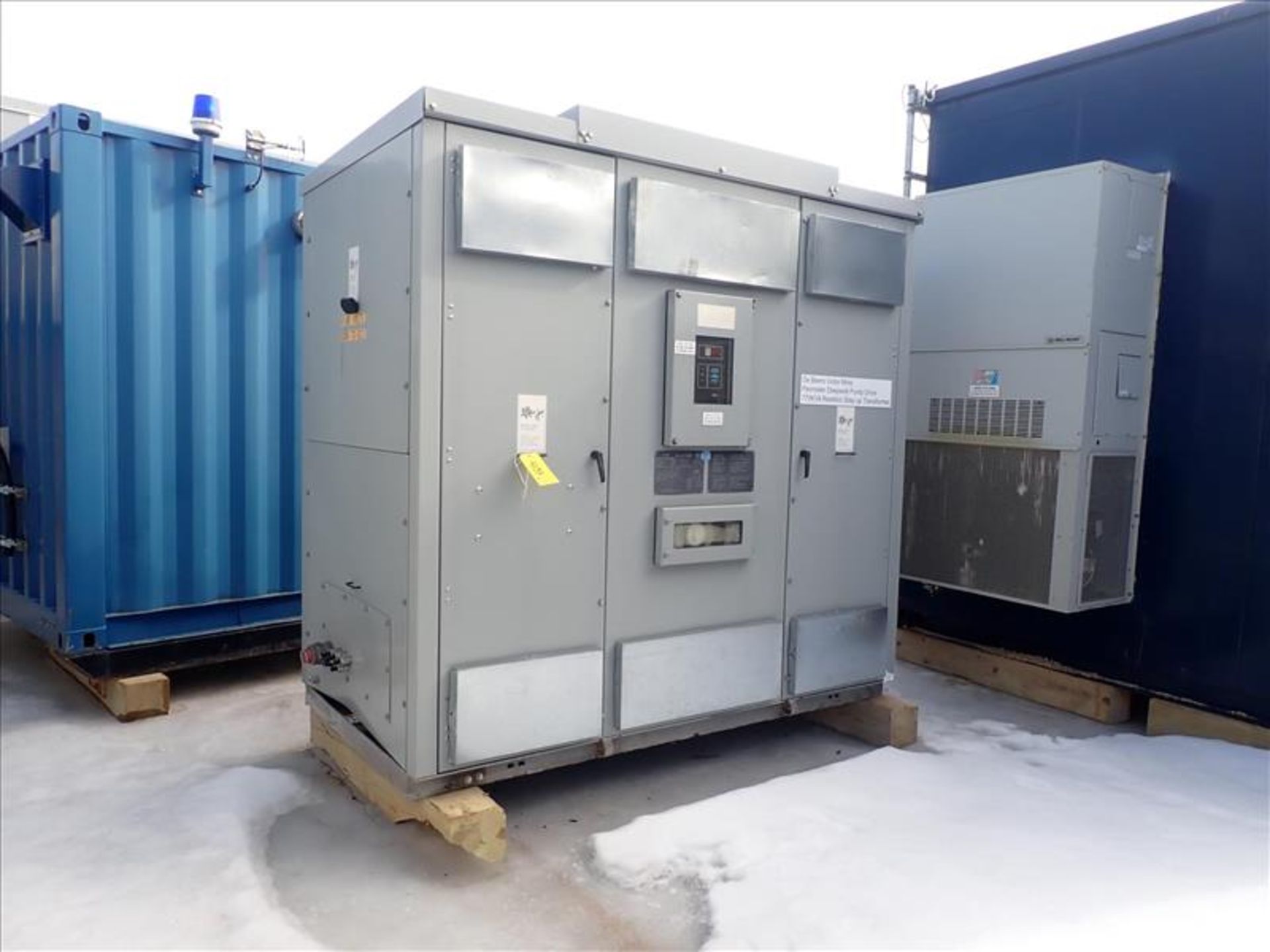 ABB Drive Isolation Transformer, ser. no. 1LUB-TX12-053001 (2013), 770KVA, 60Hz, 3Ph, 540DeltaV,