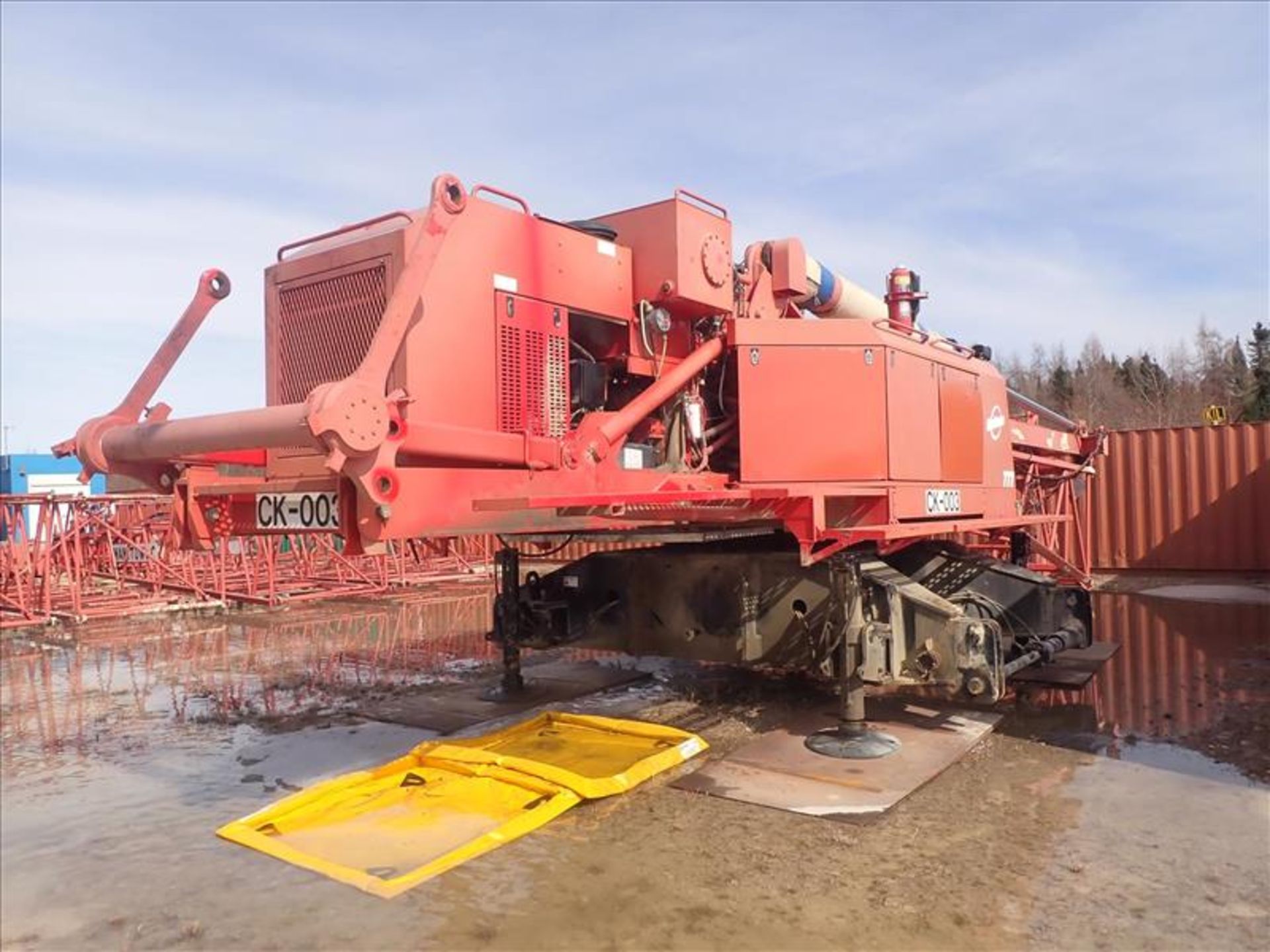 Manitowoc crane, mod. 777-52, 100-ton cap. w/ boom extension, counter weights, Shipping Container - Image 2 of 28