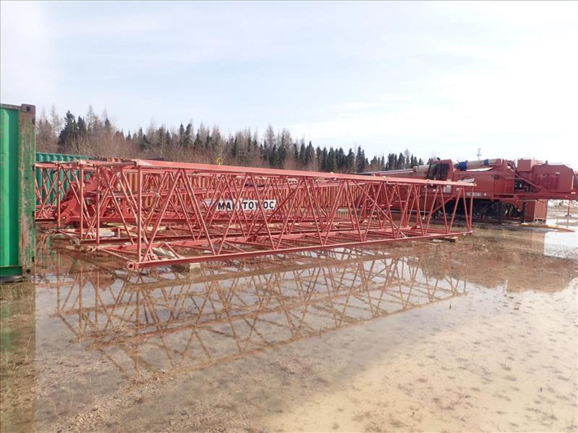 Manitowoc crane, mod. 777-52, 100-ton cap. w/ boom extension, counter weights, Shipping Container - Image 22 of 28