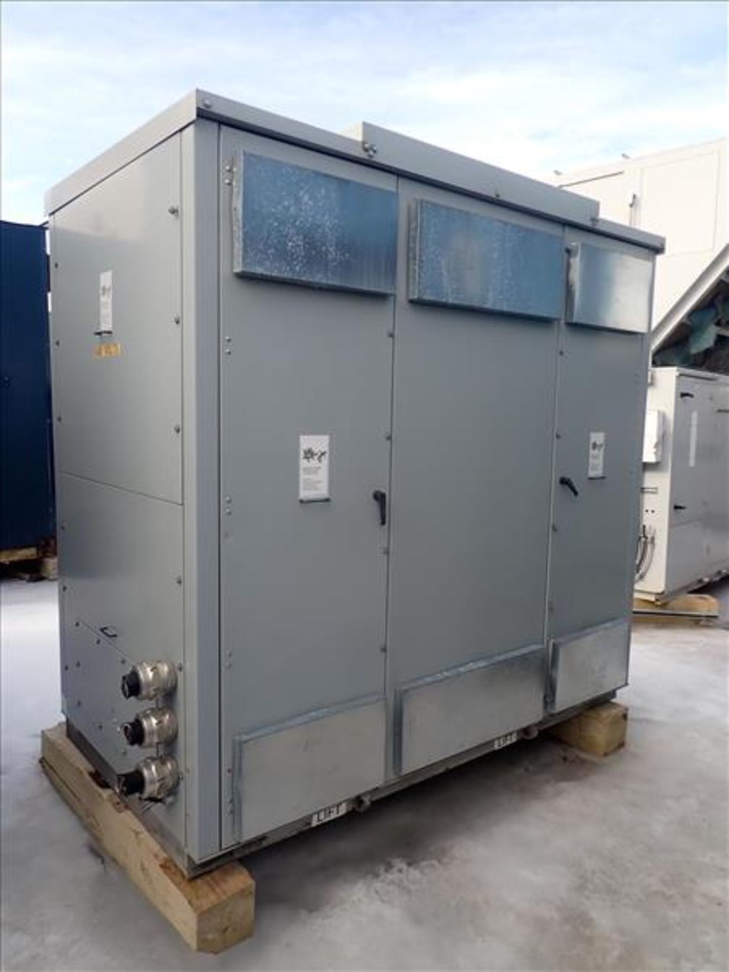 ABB Drive Isolation Transformer, ser. no. 1LUB-TX12-053001 (2013), 770KVA, 60Hz, 3Ph, 540DeltaV, - Image 2 of 4