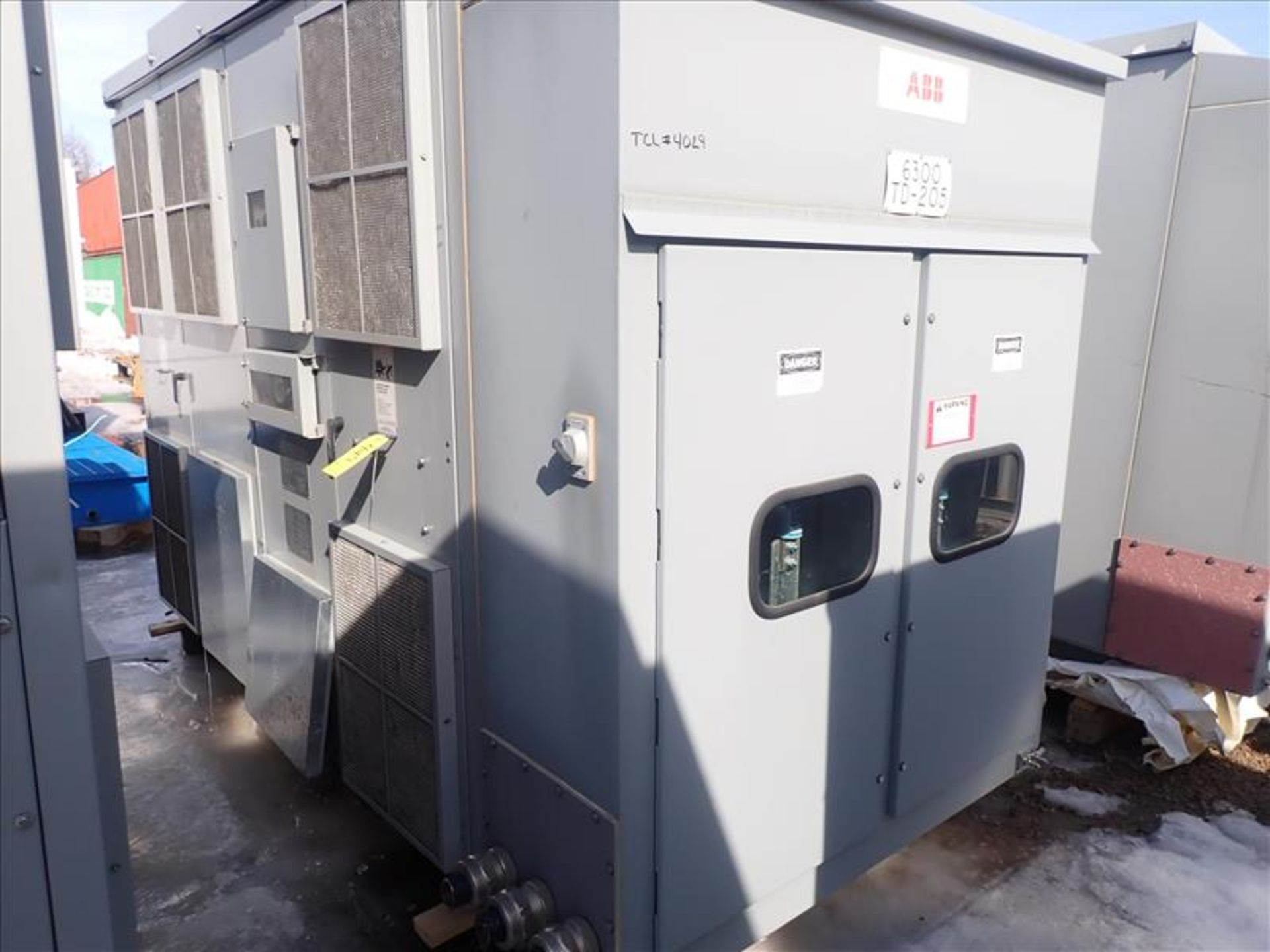 ABB ResiBloc Dry-Type Transformer, ser. no. DS77975003 (2006), 1500/2000KVA, 60Hz, 3Ph, 600/346V,