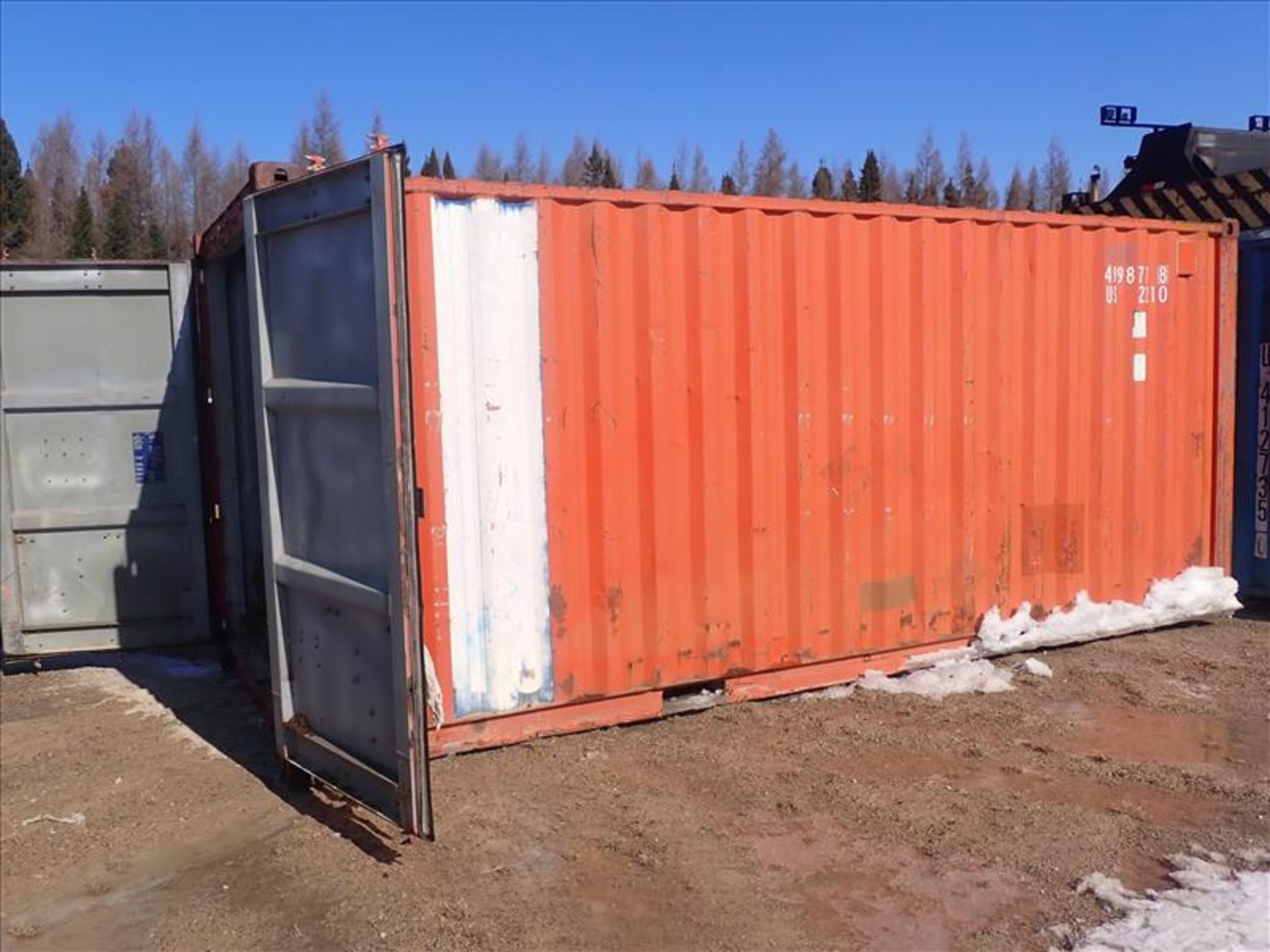 20 ft. Shipping Container w/ contents, incl: (10) rolls TT200W cloth, 600 sq. yds.. ea.; (10) - Image 7 of 7