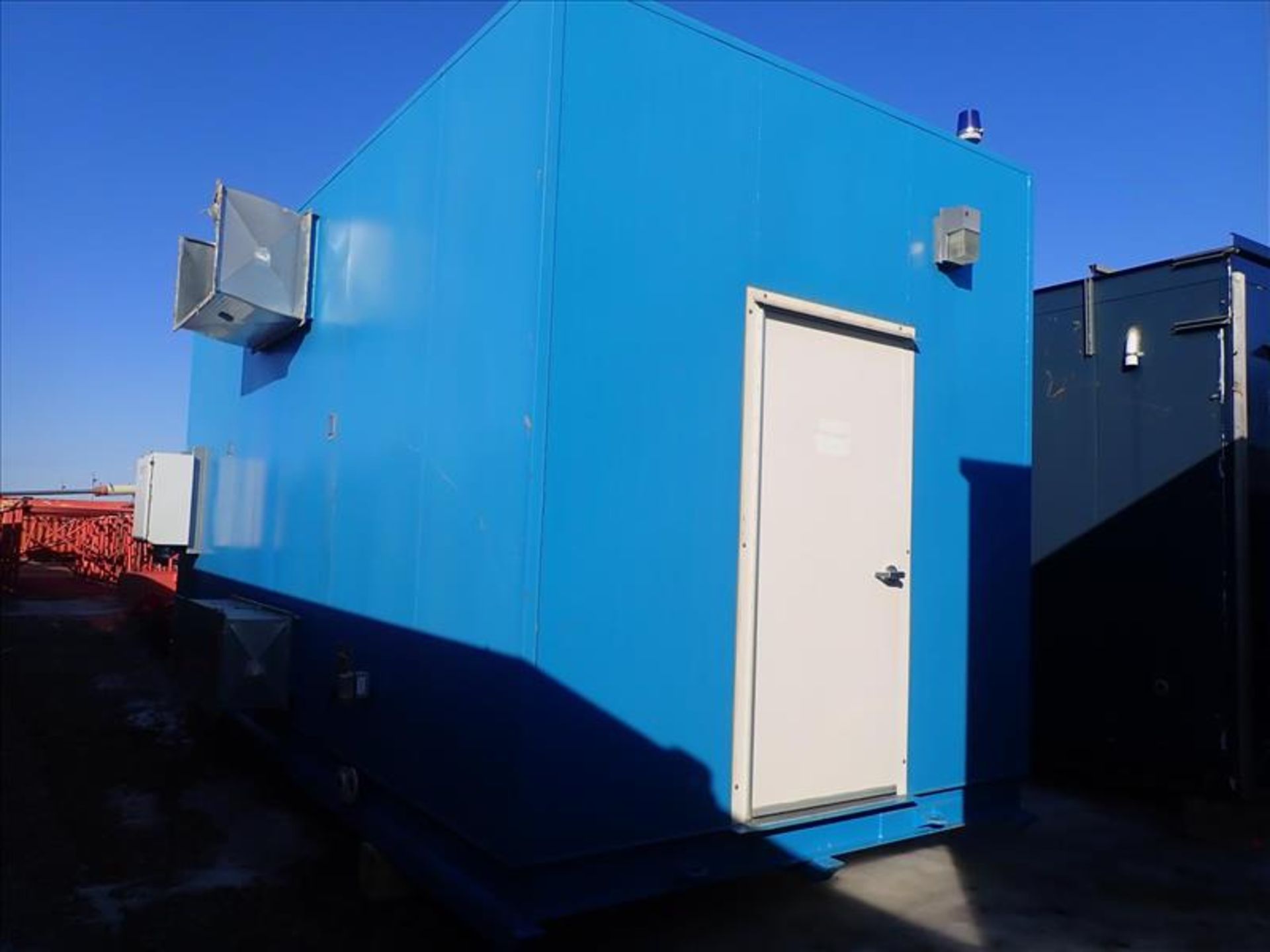 Electric-House (VDW23), 20 ft. x 9 ft, skid-mounted, lighting and sprinkler system, incl: ABB - Image 2 of 8