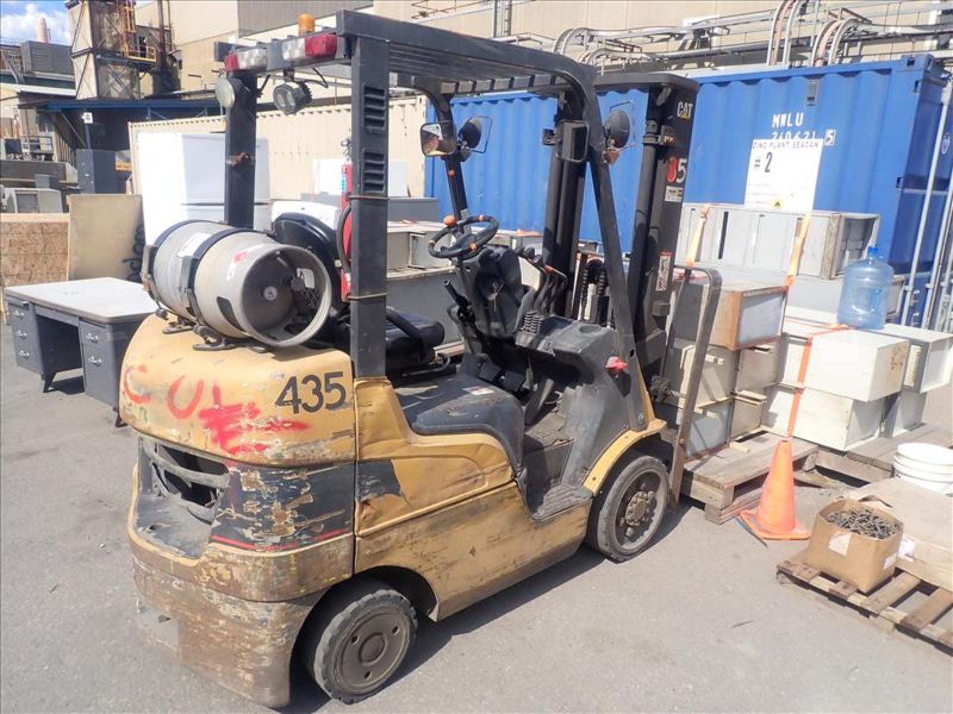 CAT forklift truck, mod. C5000, ser. no. AT9004292, propane, 2-stage, hour meter reads N/A (Tag 9098 - Image 2 of 5