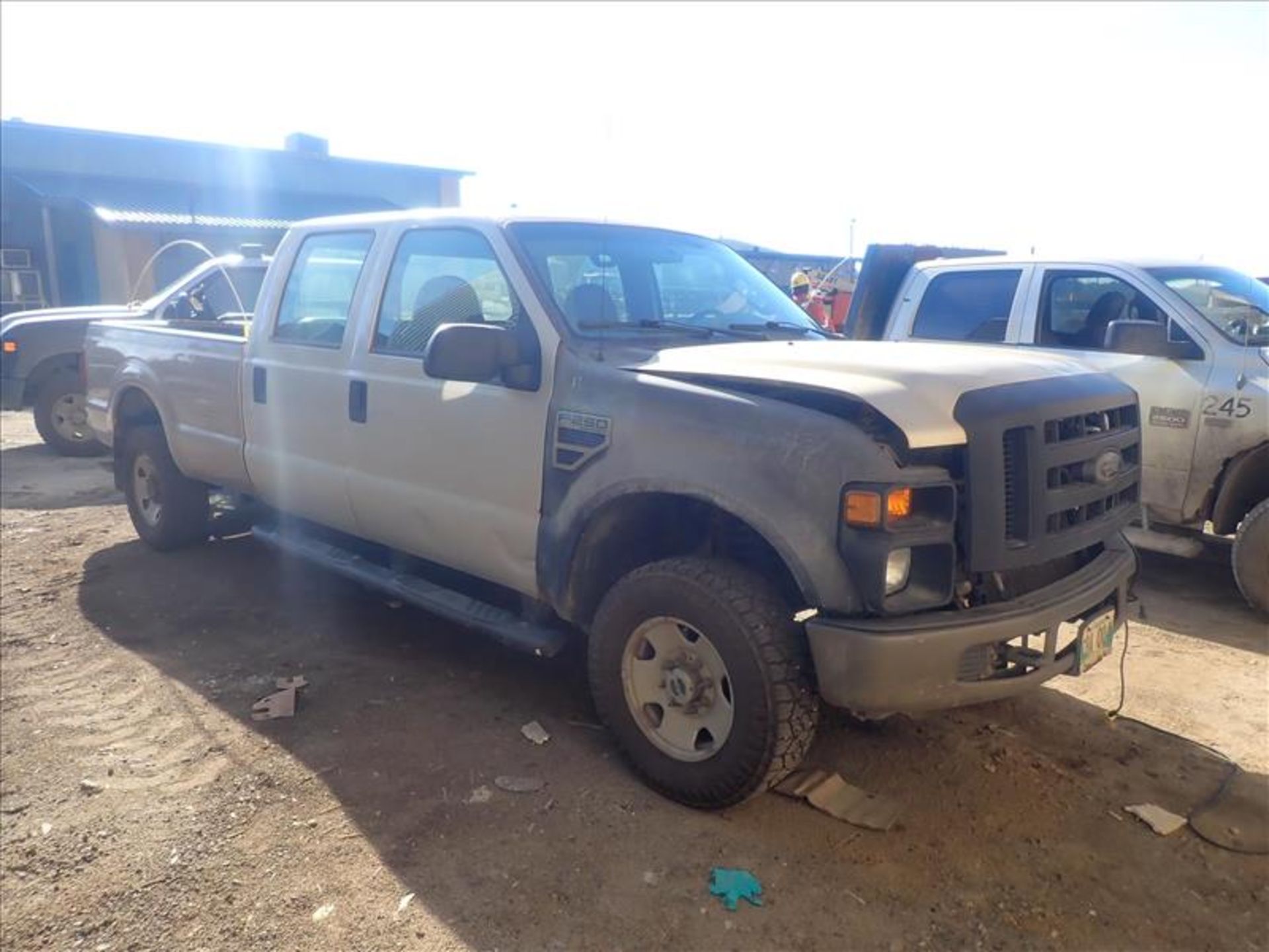 2008 Ford F250 XL SuperDuty pick-up truck, VIN 1FTSW21528EB74521, approx. 103000 km, crew-cab, - Image 4 of 9