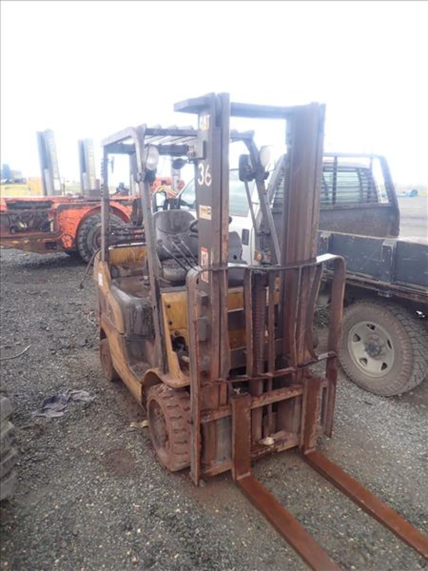 CAT forklift truck, mod. C5000, ser. no. AT9004293, 3000 lbs cap., propane, 2-stage mast (Tag 8444