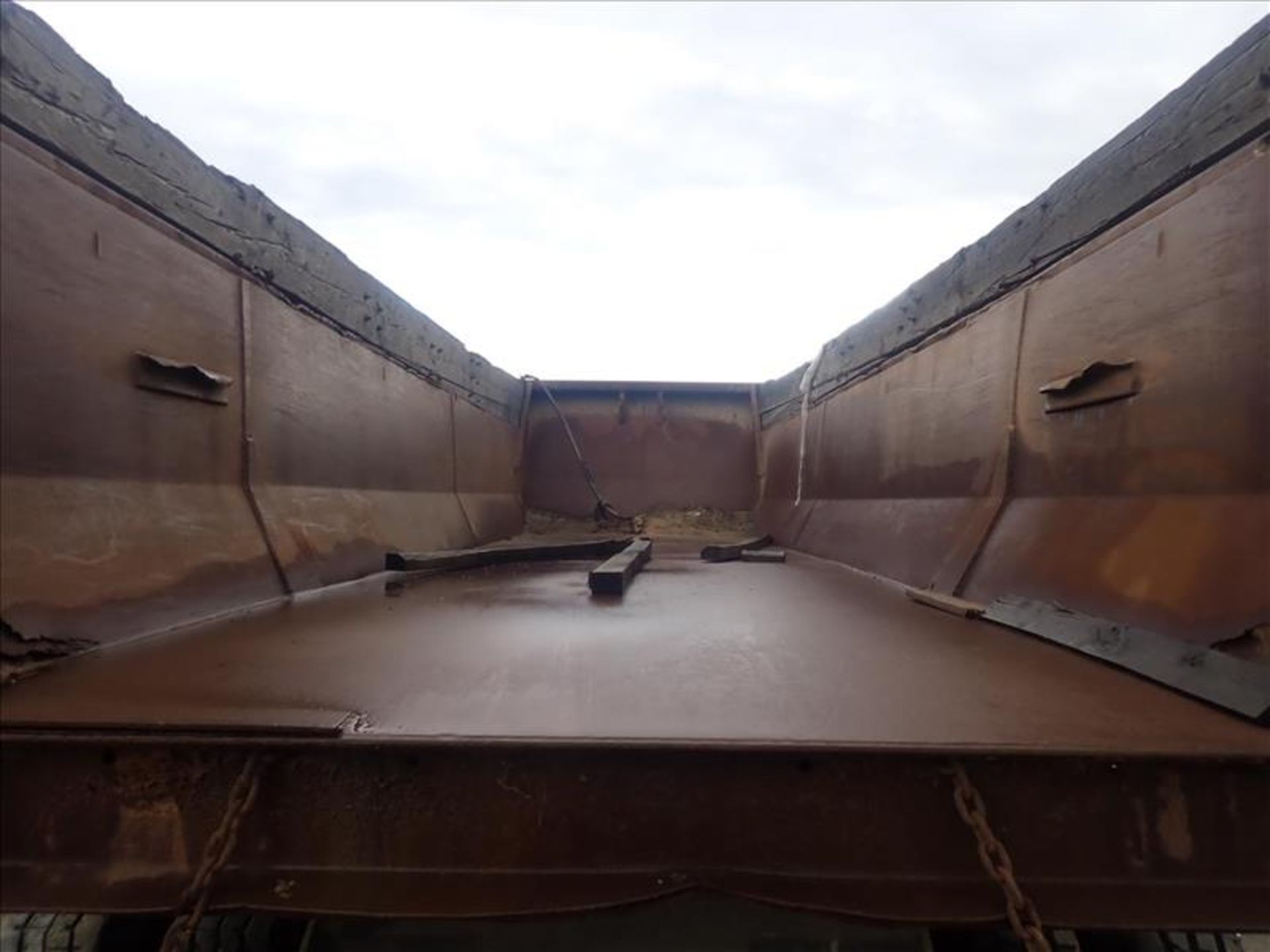 Midland dump trailer, mod. XL2000, 8 ft x 18 ft box, tandem axle (Tag 9143 Loc WH Kwansa) - Image 5 of 5