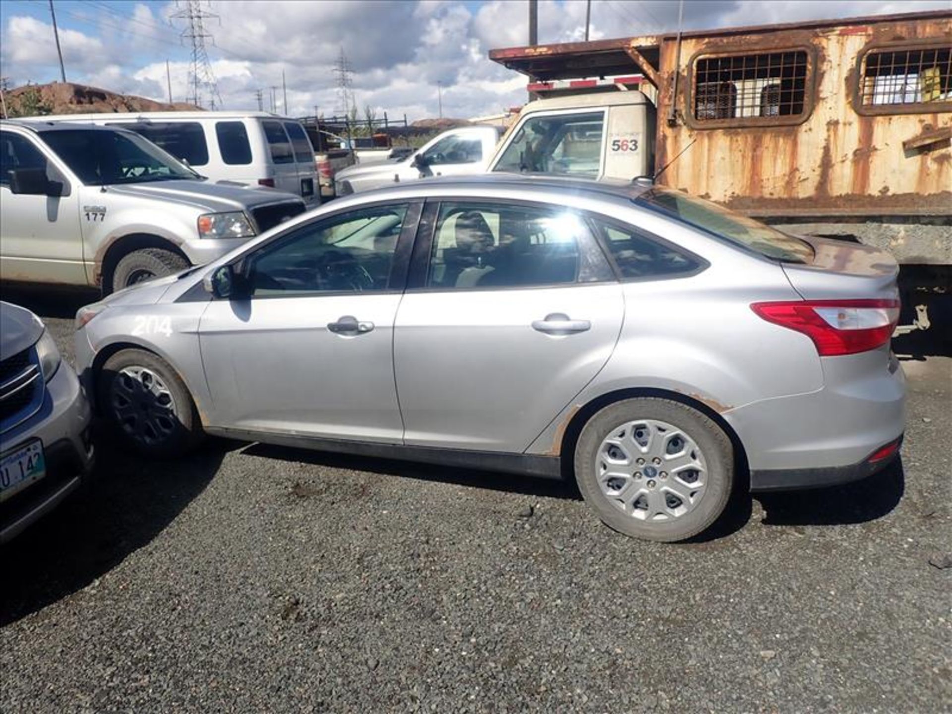 2011 Ford Focus SE sedan, VIN 1FTAHP3FT20CL186950 (Tag 8472 Loc Bones Yard)